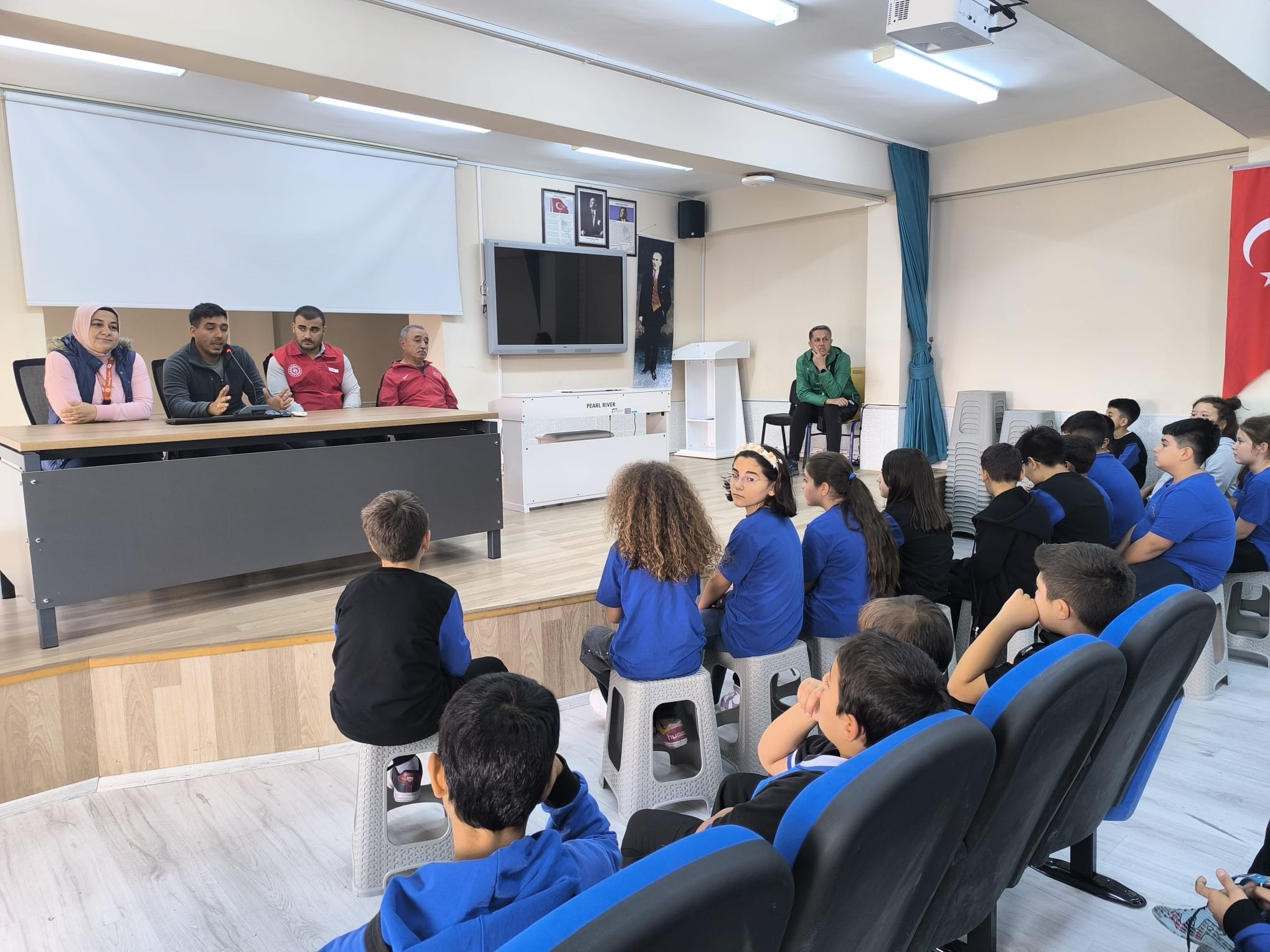 Seydişehir Genlik ve İlçe Spor Müdürlüğü İlçemizdeki okullarda spor branşları tanıtımı yapıldı  - Görsel 2