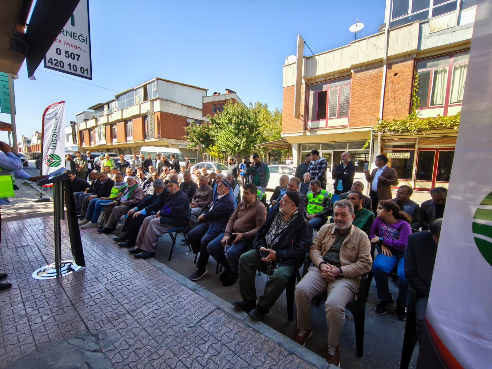 İnsan Derneği'nin Konya Dayanışma Ağı Büyüyor: Yeni Şube Dualarla Açıldı - Görsel 2
