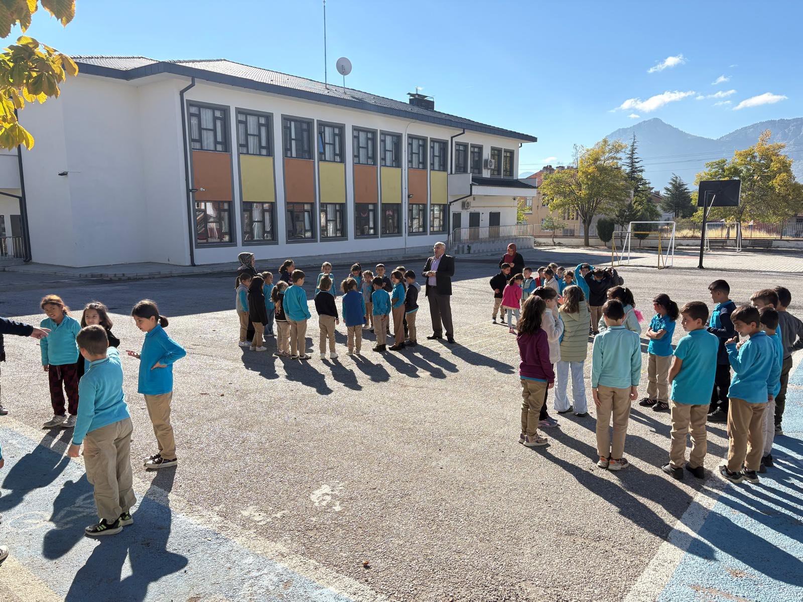 Seydişehir de Dünya Afet Risklerinin Azaltılması Günü Tahliye Tatbikatı Başarıyla Yapıldı - Görsel 2