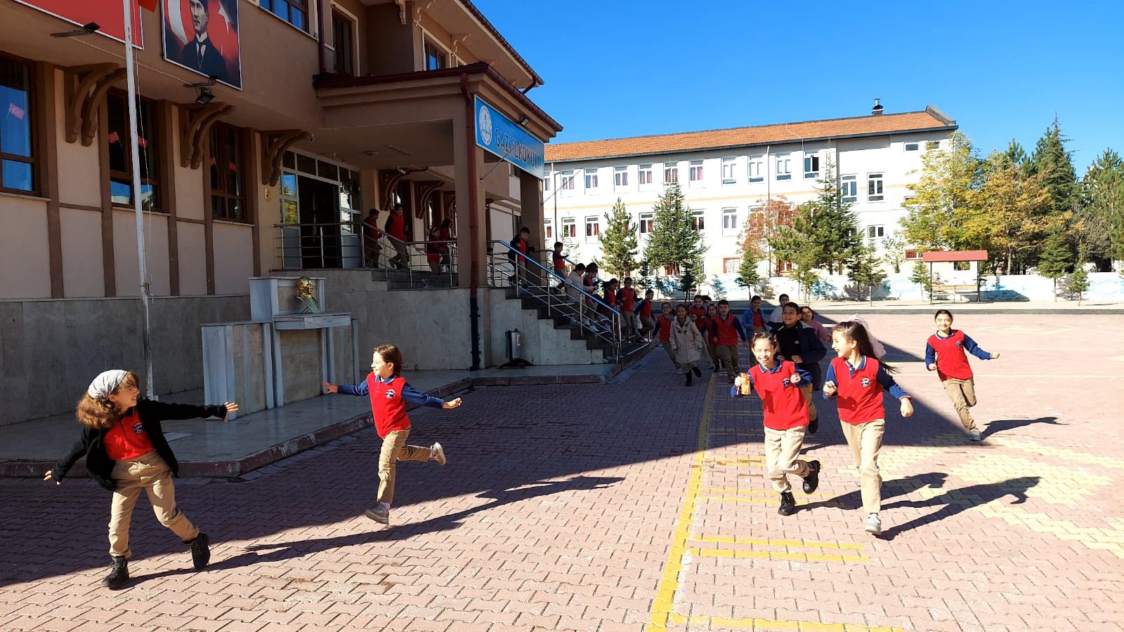 Seydişehir de Dünya Afet Risklerinin Azaltılması Günü Tahliye Tatbikatı Başarıyla Yapıldı - Görsel 3
