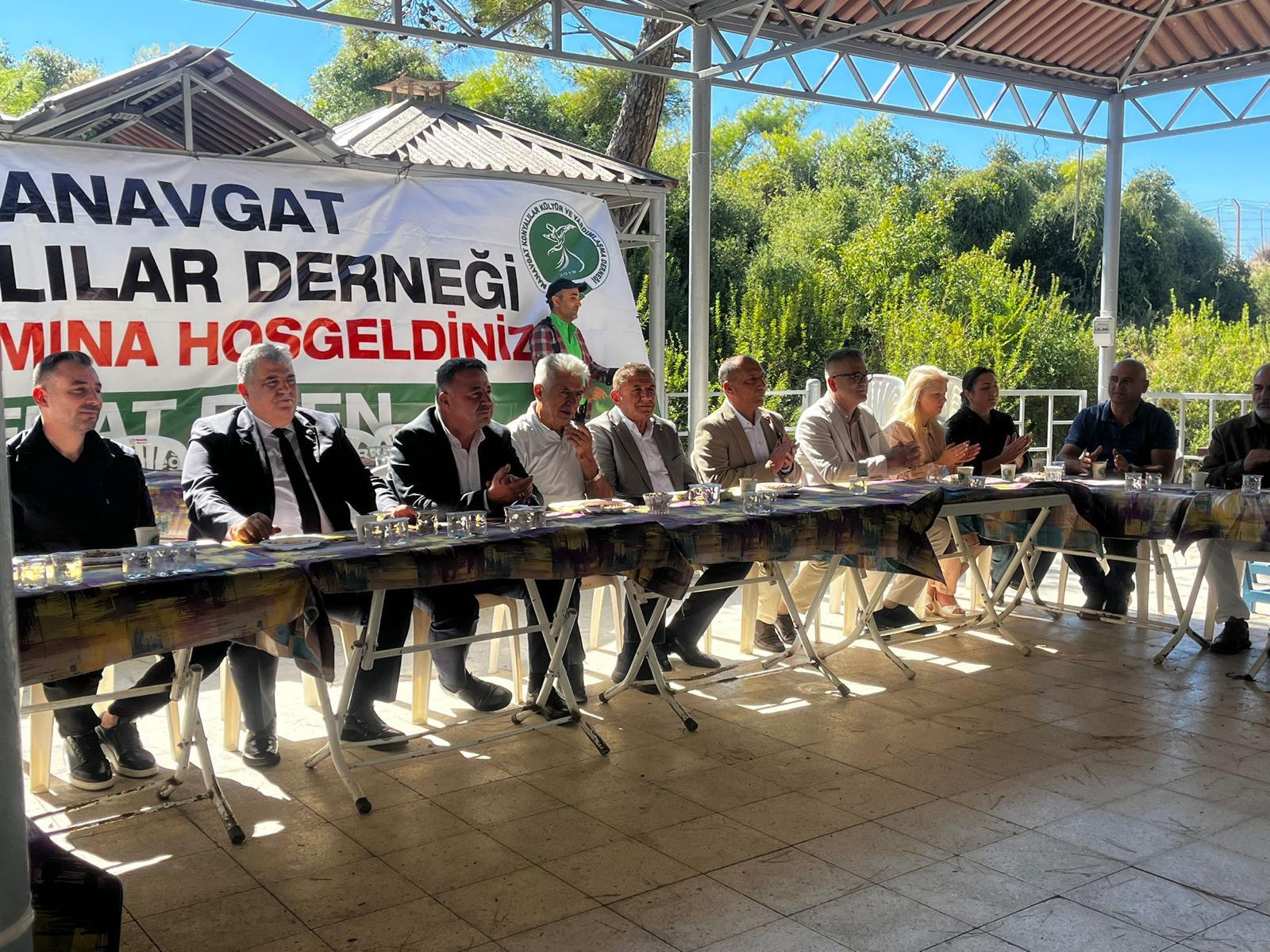 BAŞKAN USTAOĞLU,  MANAVGAT'TA HEMŞEHRİLERİYLE BULUŞTU  - Görsel 4