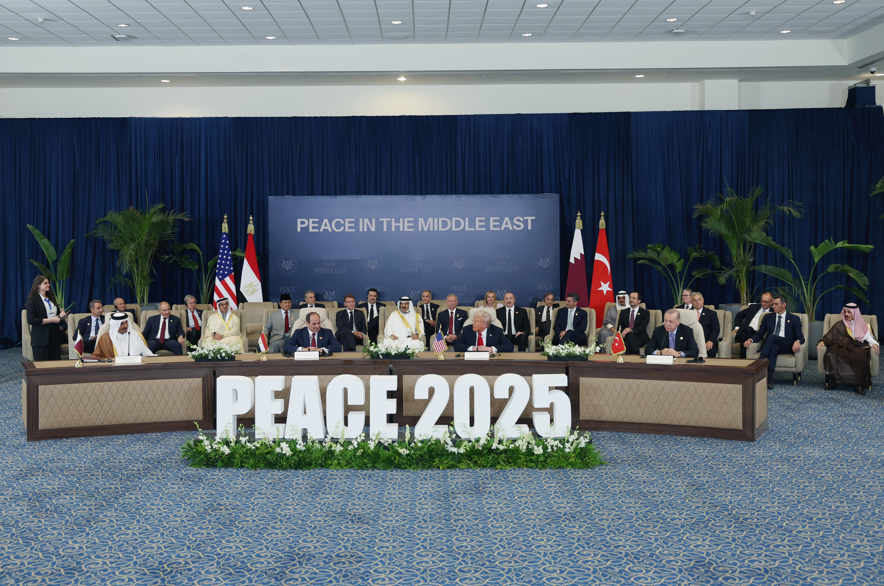 Cumhurbaşkanı Erdoğan, ‘Barış için Şarm El-Şeyh Zirvesi’ne katıldı - Görsel 1