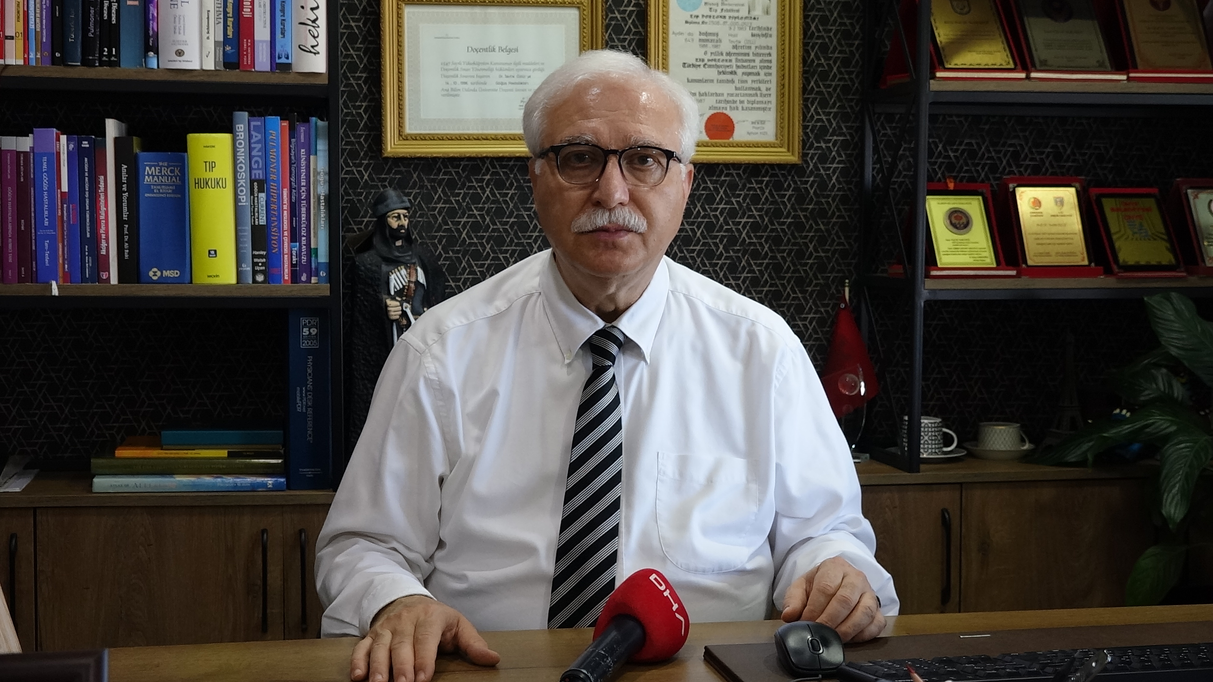 Prof. Dr. Özlü'den 'kahverengi kokarca'ya temas uyarısı - Görsel 7