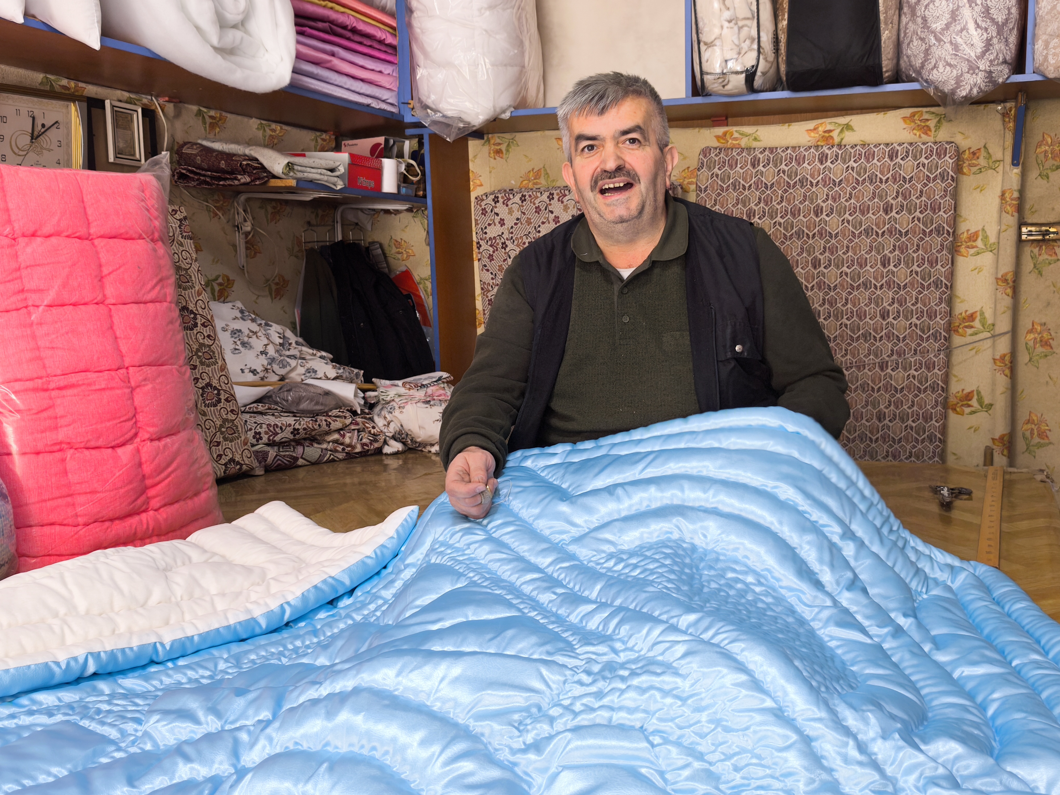 İğnesiyle 40 Yıllık Hatıraları Diken Adam: Şaban Koç ve Bitmeye Yüz Tutan Yorgancılık Sanatı - Görsel 4