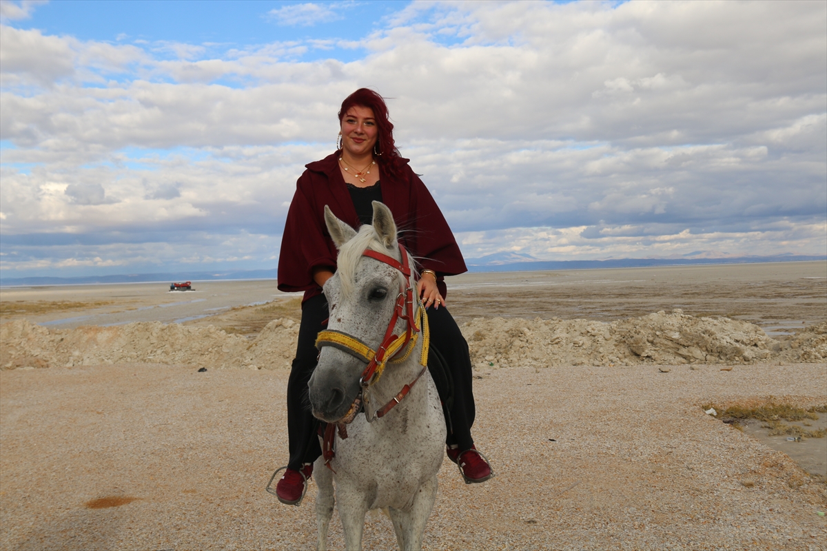  Tuz Gölü, at ve ATV turlarıyla turistlerin gözdesi oluyor - Görsel 10