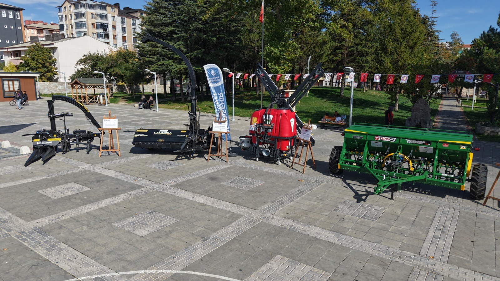 SEYDİŞEHİR BELEDİYESİ TARIM MAKİNALARI VE EKİPMANLARI TANITIMI YAPILDI  - Görsel 3