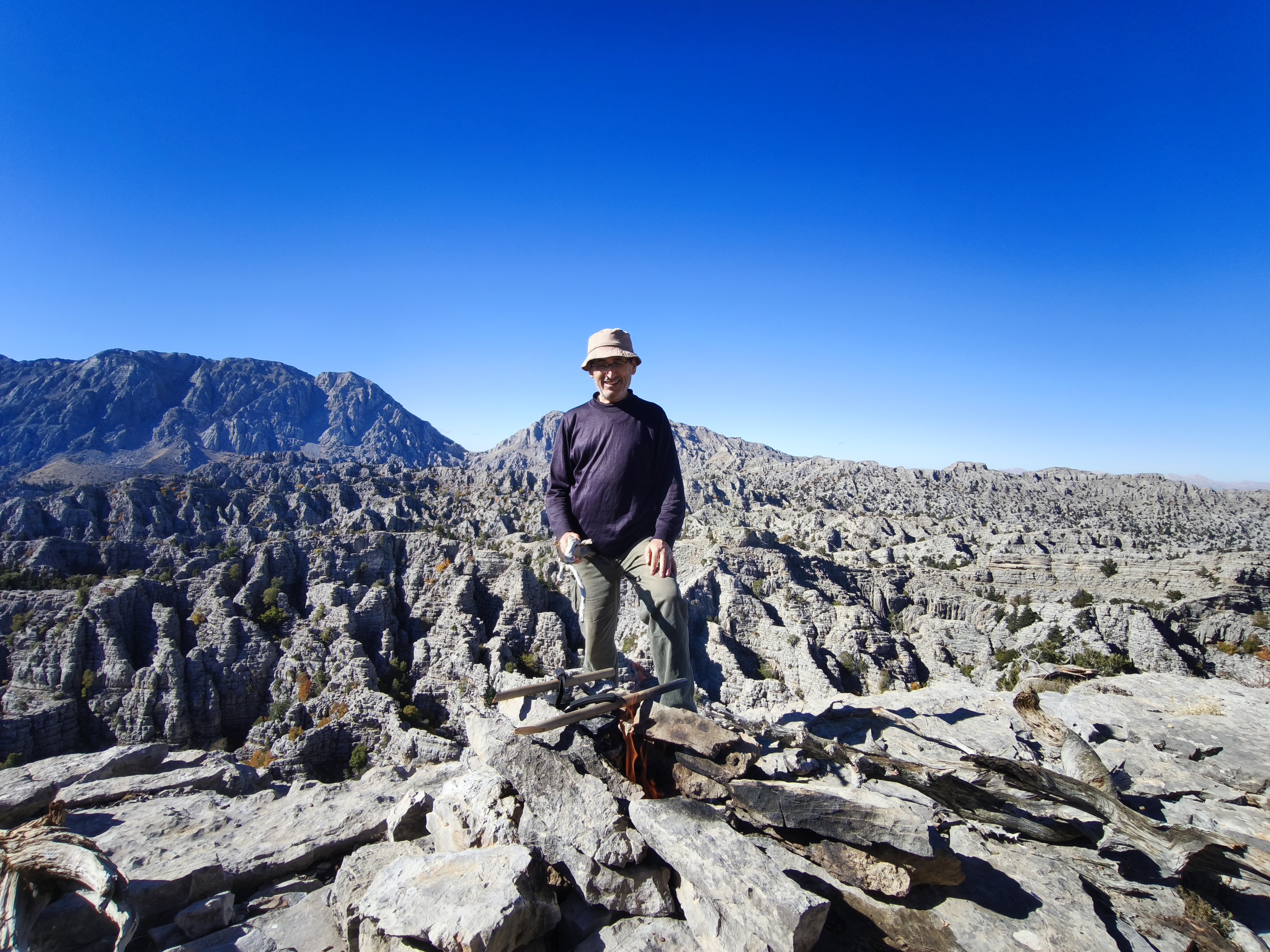 Dijital Çağda Yeni Efsaneler: Gizem Ekonomisi  ve Giden  Gelmez Dağları  - Görsel 9