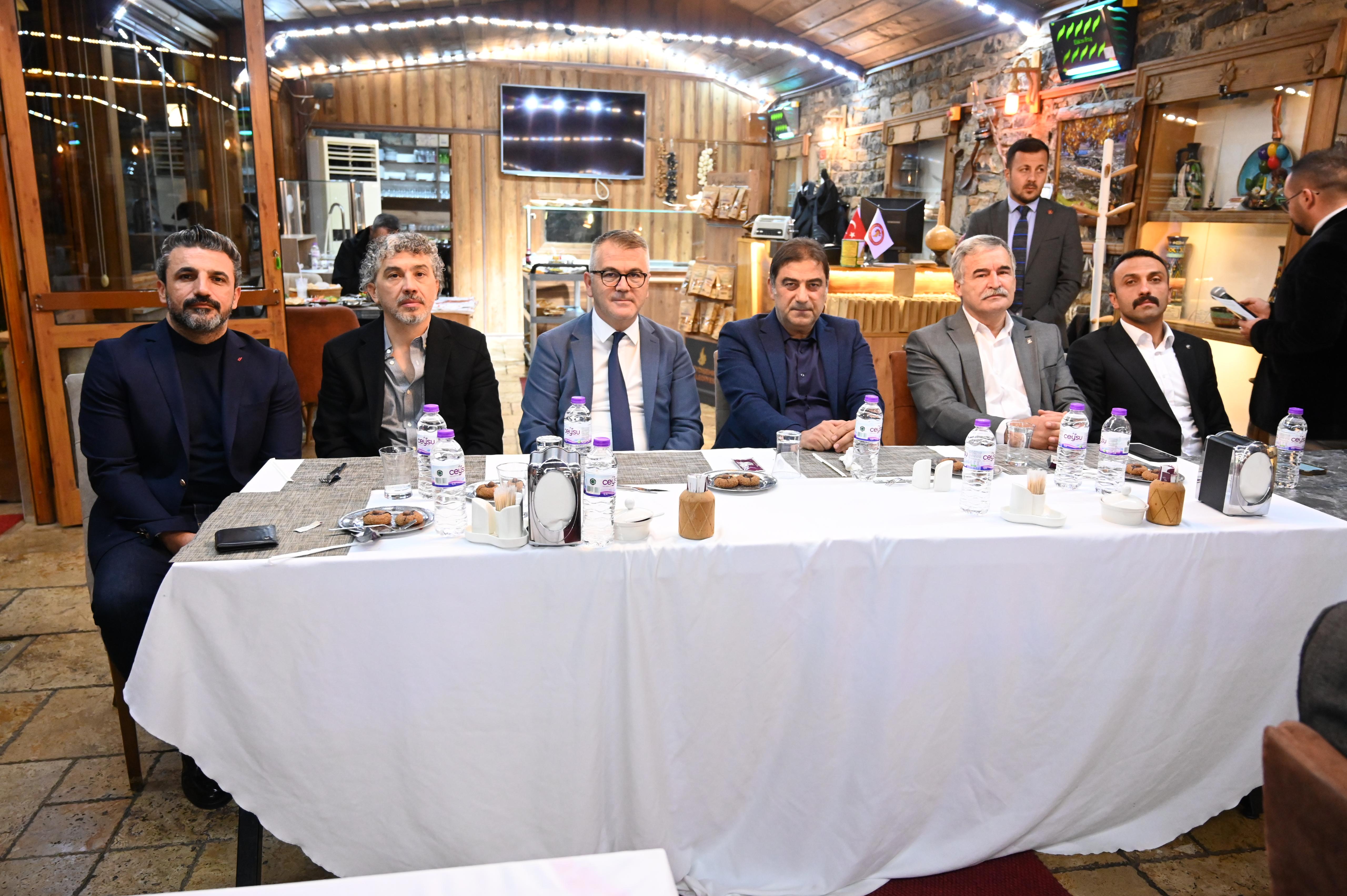 BAŞKAN USTAOĞLU, “TALEPLERE, İSTEKLERE HER ZAMAN AÇIĞIZ” - Görsel 4