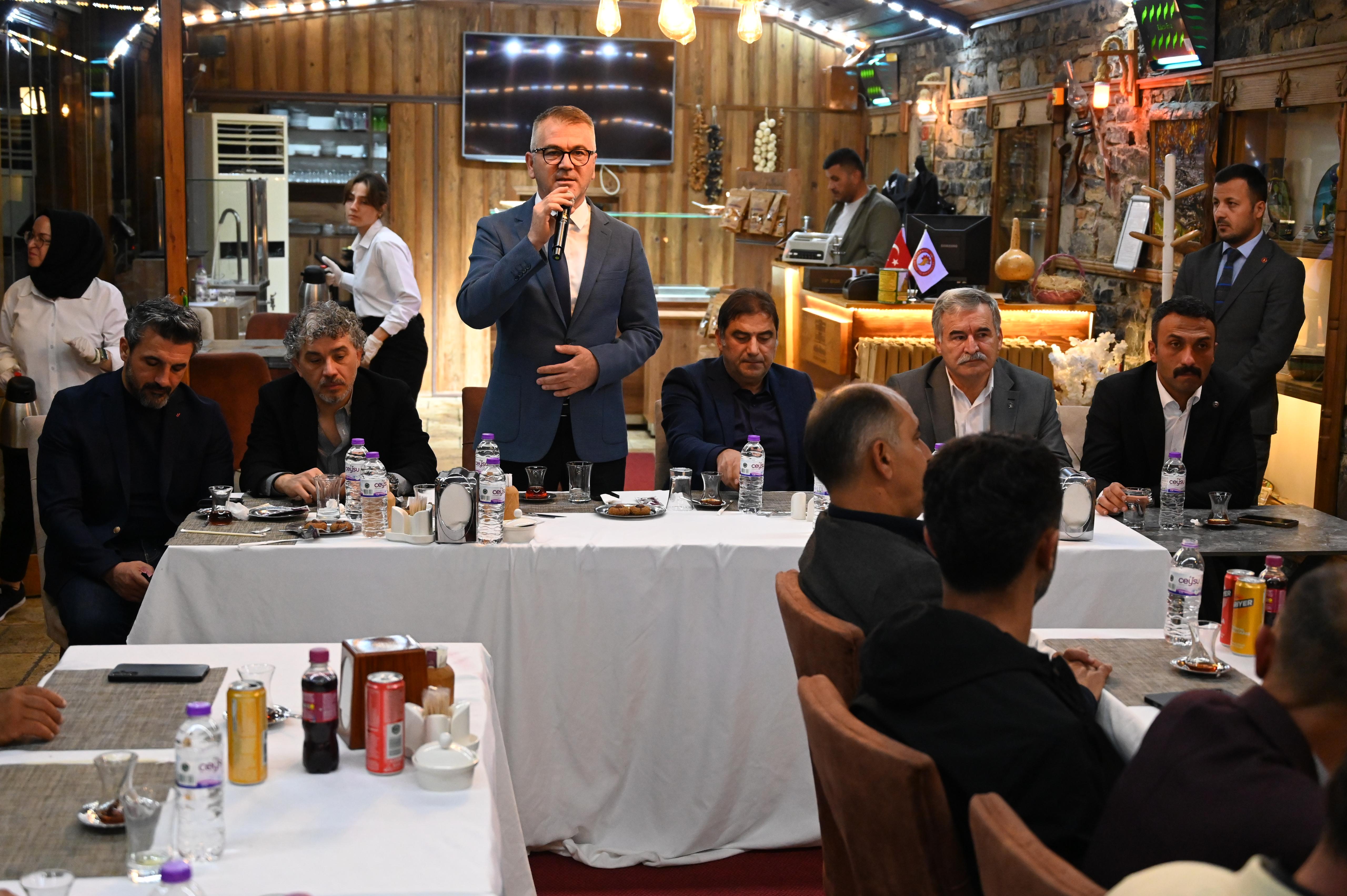 BAŞKAN USTAOĞLU, “TALEPLERE, İSTEKLERE HER ZAMAN AÇIĞIZ” - Görsel 8