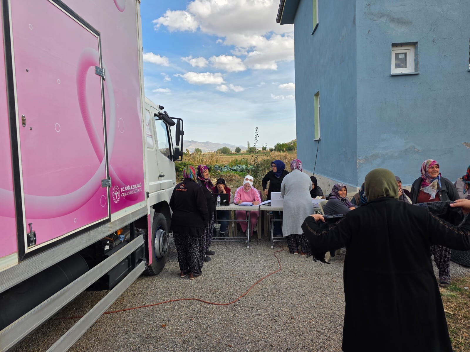 Ortakaraören'de Meme Kanseri Farkındalık Ziyareti - Görsel 1