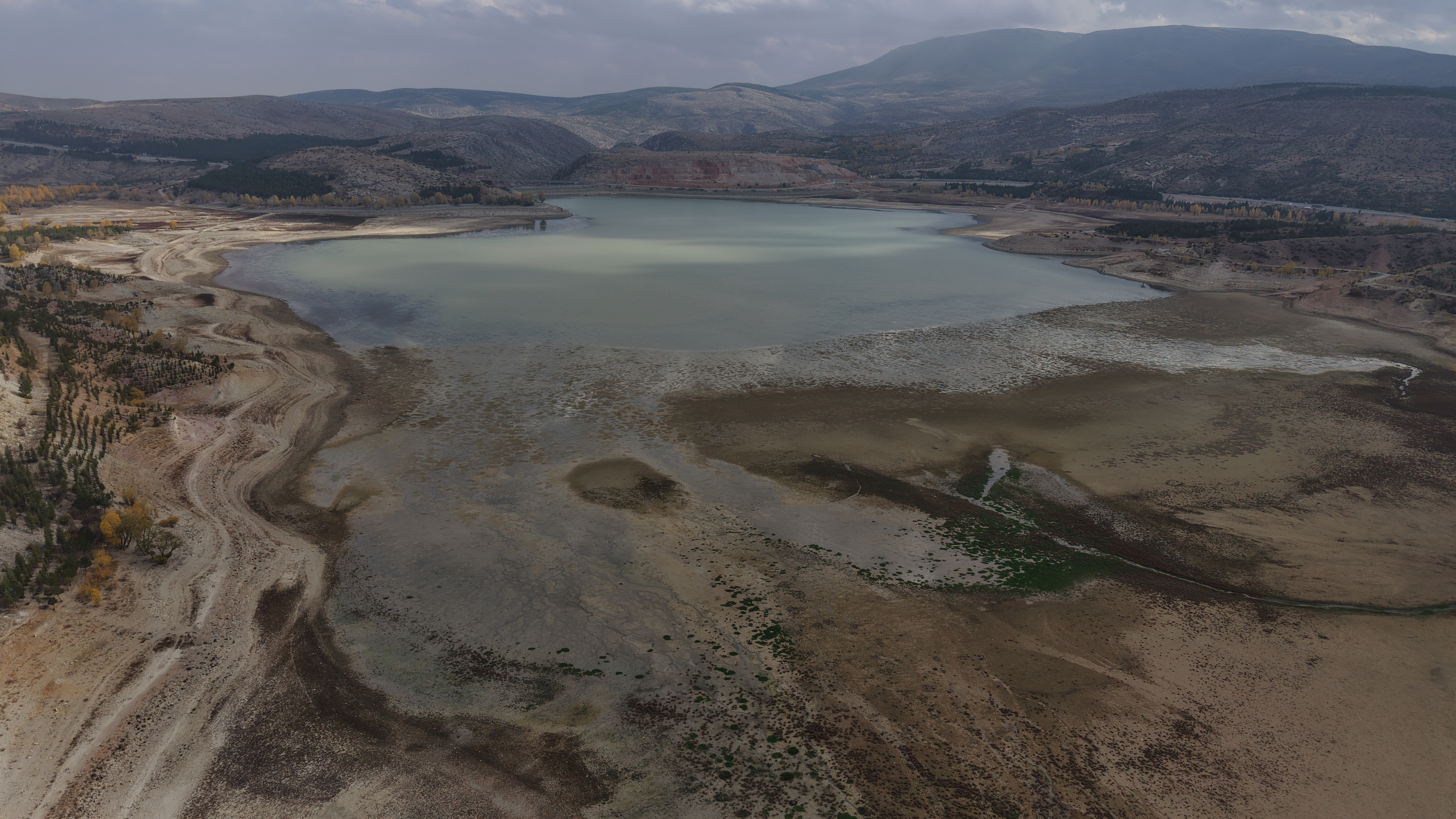Konya'daki barajlarda su seviyesi, kritik noktaya geldi - Görsel 4