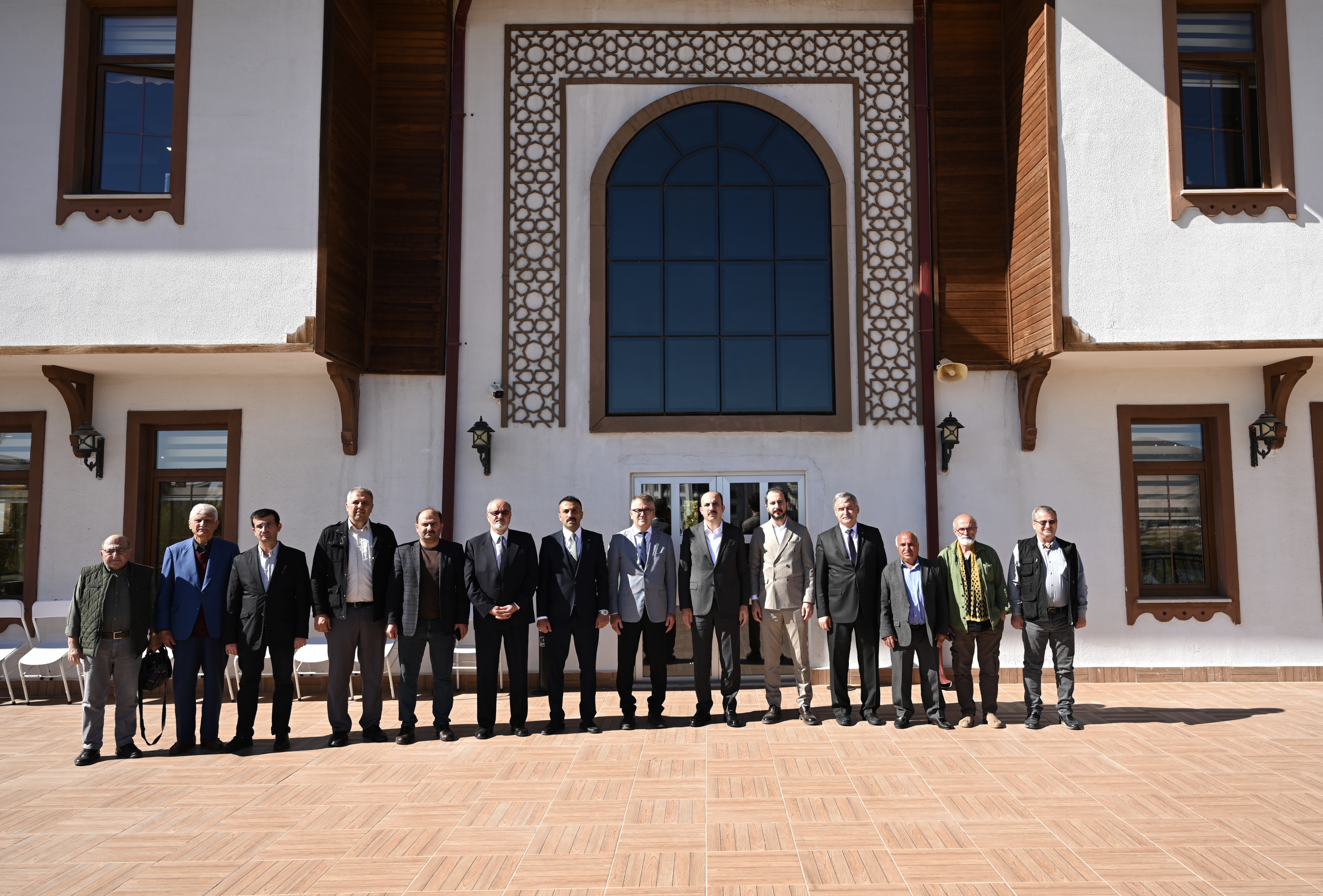 BAŞKAN ALTAY SEYDİŞEHİR’E KAZANDIRILAN 65 MİLYON LİRALIK SU YUMUŞATMA TESİSİNİ AÇTI - Görsel 3