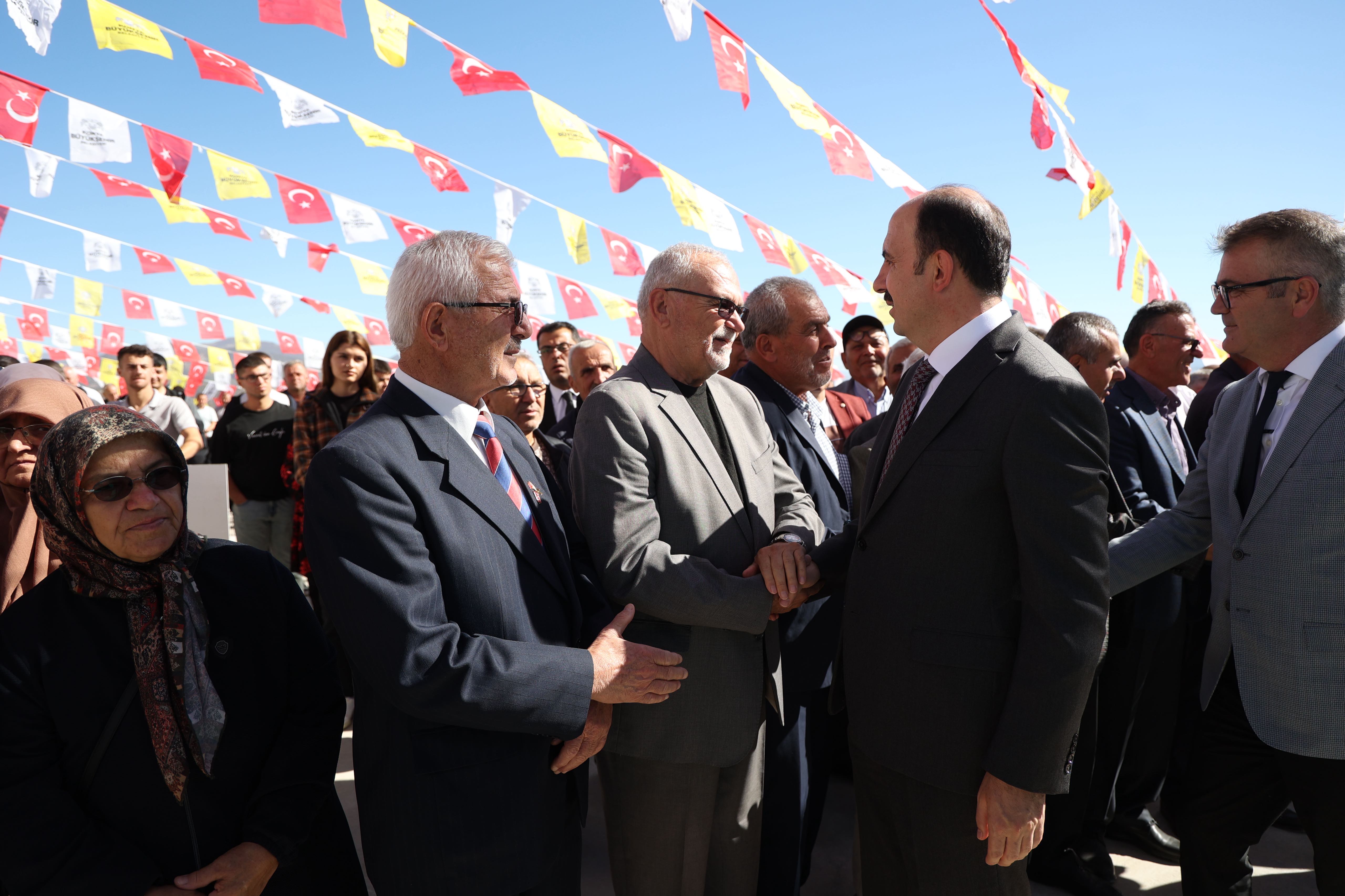 BAŞKAN ALTAY SEYDİŞEHİR’E KAZANDIRILAN 65 MİLYON LİRALIK SU YUMUŞATMA TESİSİNİ AÇTI - Görsel 16