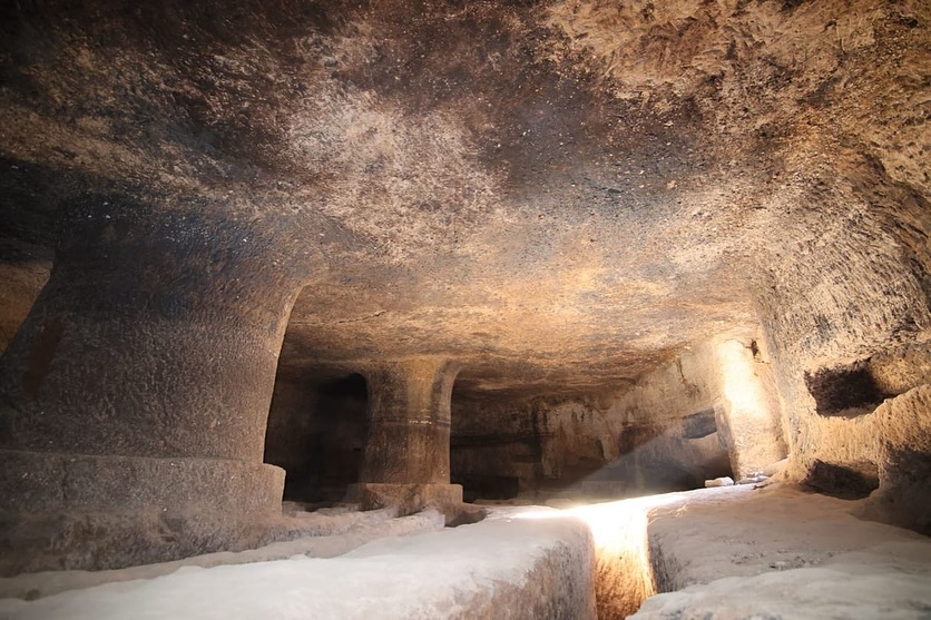 Başkan Altay, Seydişehir'deki Tarihi Sekiyurt Nekropolü'nde İncelemede Bulundu - Görsel 1