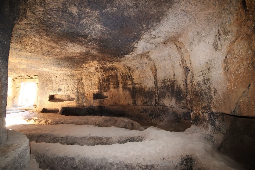 Başkan Altay, Seydişehir'deki Tarihi Sekiyurt Nekropolü'nde İncelemede Bulundu - Görsel 2