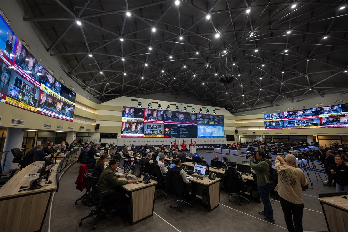 Balıkesir’in Sındırgı ilçesinde 6.1 büyüklüğünde deprem meydana geldi - Görsel 8