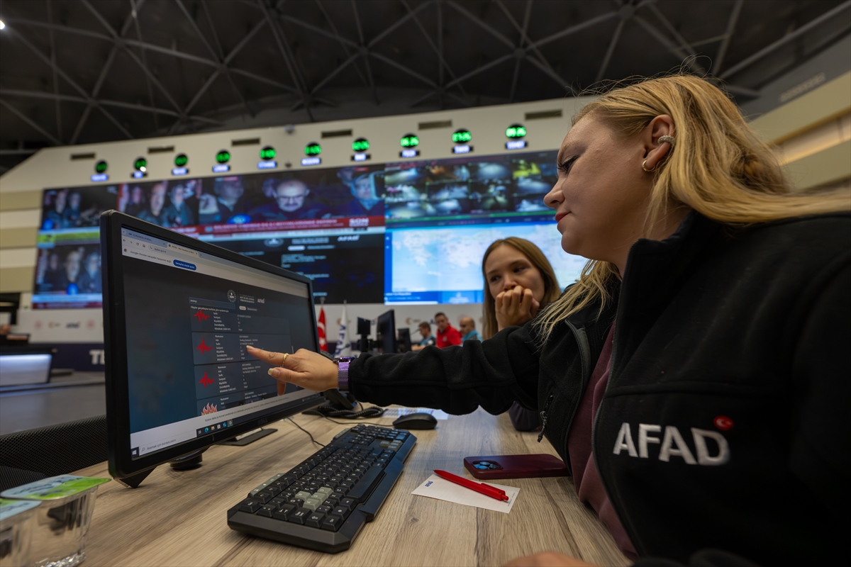 Balıkesir’in Sındırgı ilçesinde 6.1 büyüklüğünde deprem meydana geldi - Görsel 9