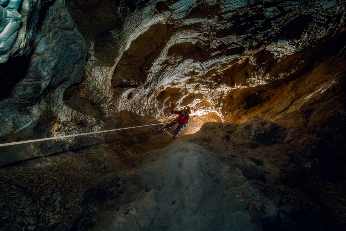 Hamamboğazı Mağarası, bilim insanlarının inceleme alanı oldu - Görsel 6