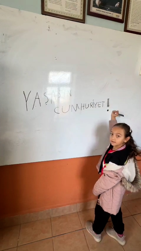 Konya'da 1 öğretmenli, 1 öğrencili okulda 29 Ekim töreni - Görsel 9