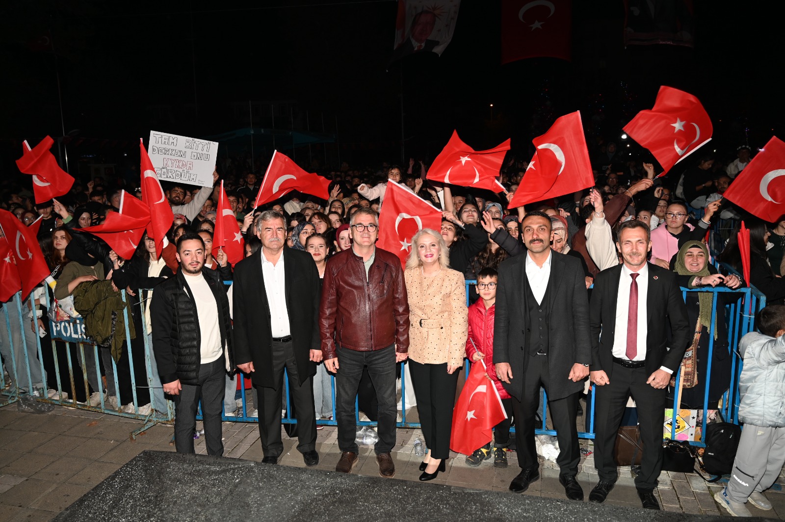 SEYDİŞEHİR’DE 29 EKİM CUMHURİYET BAYRAMI COŞKU İLE KUTLANDI - Görsel 16