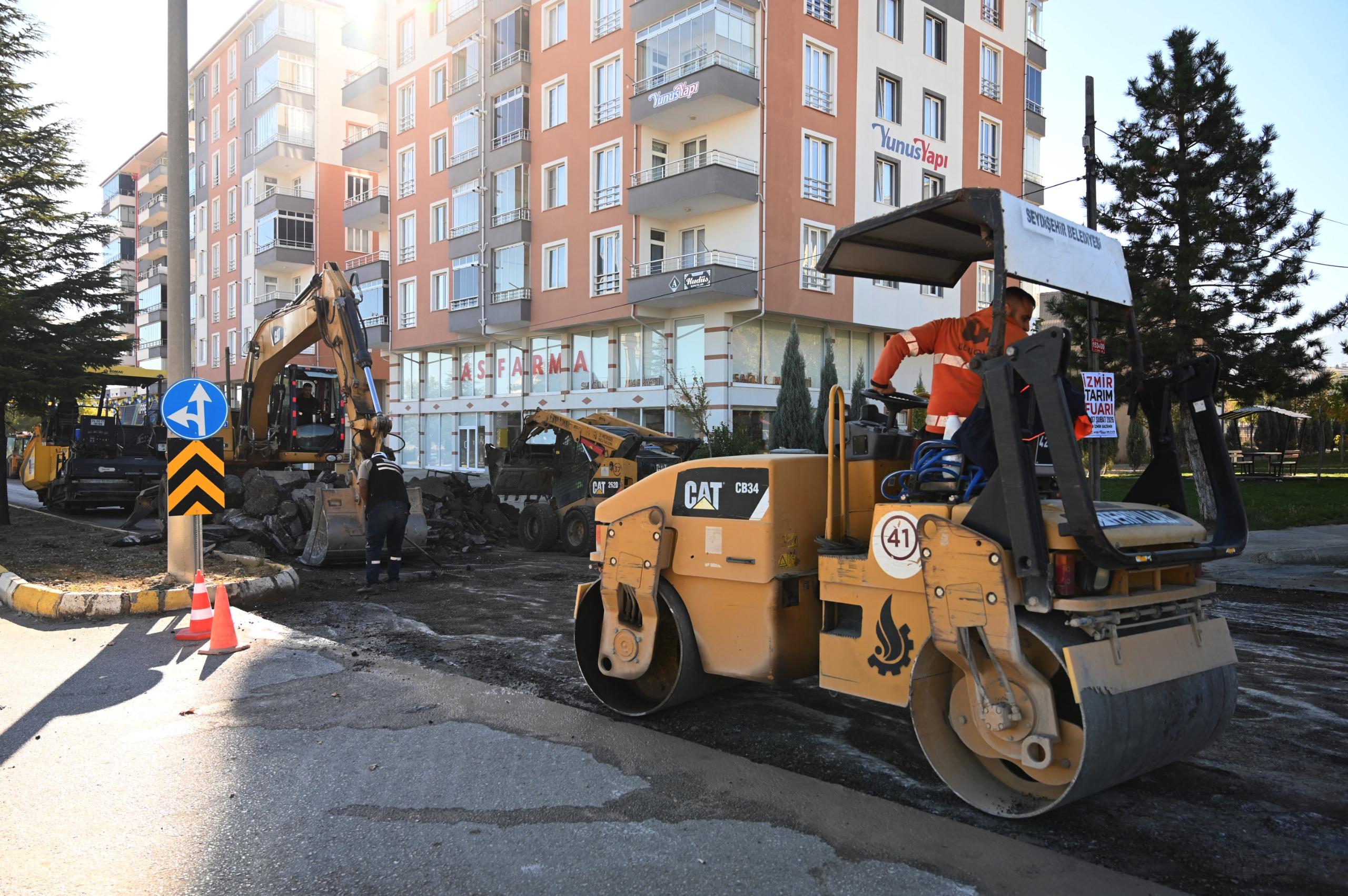 AHMET YESEVİ’DE  ASFALT MARATONU  - Görsel 8
