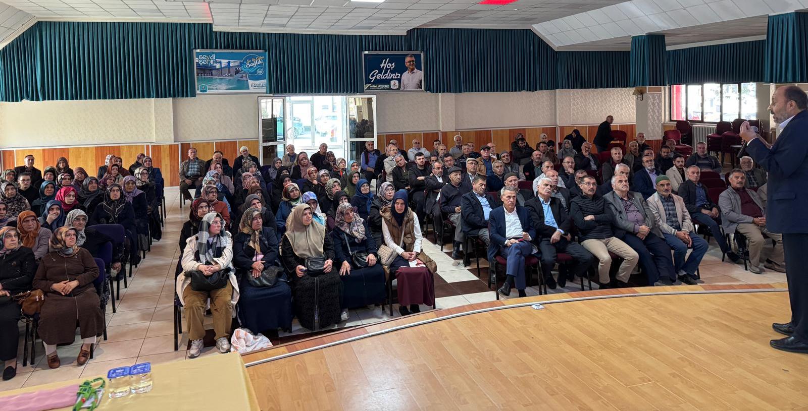 Seydişehir'de Umre Yolcuları için Bilgilendirme Semineri Düzenlendi - Görsel 4