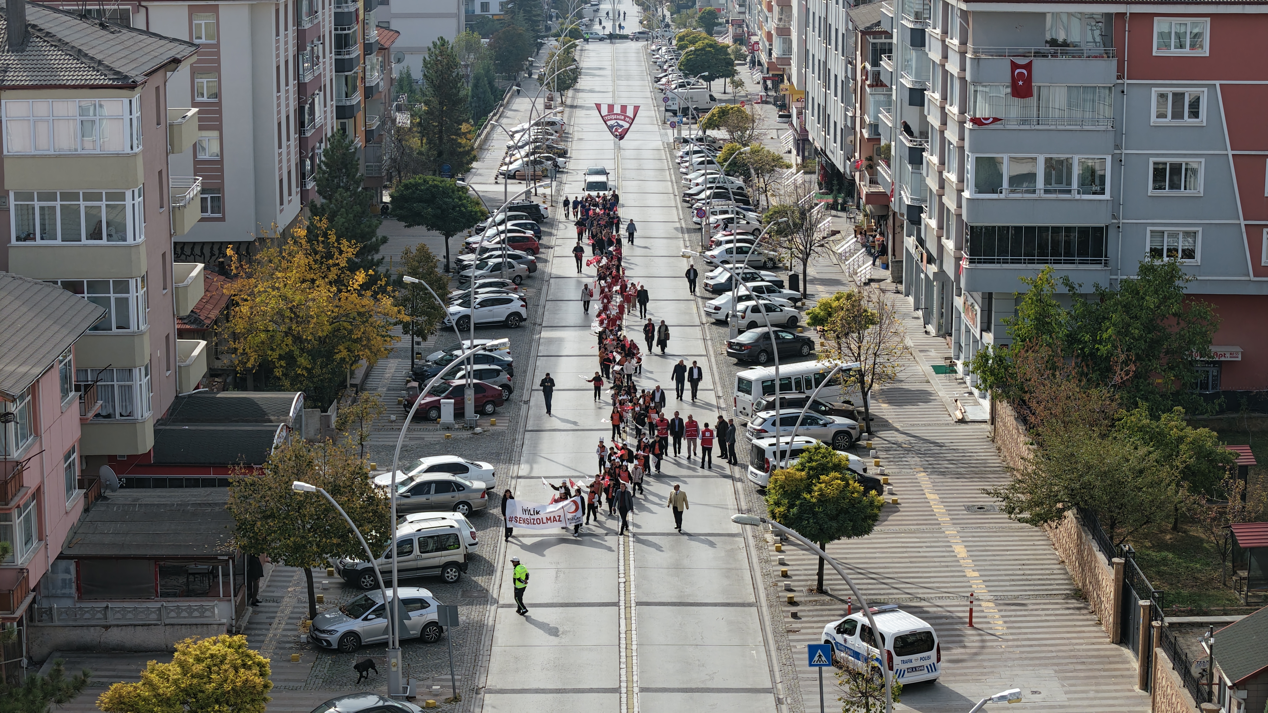 Kızılay Haftası, Seydişehir'de Düzenlenen Yürüyüşle Coşkuyla Kutlandı - Görsel 6