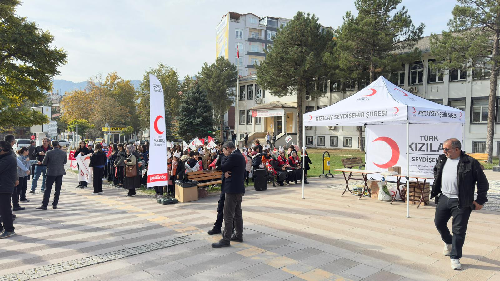 Kızılay Haftası, Seydişehir'de Düzenlenen Yürüyüşle Coşkuyla Kutlandı - Görsel 8