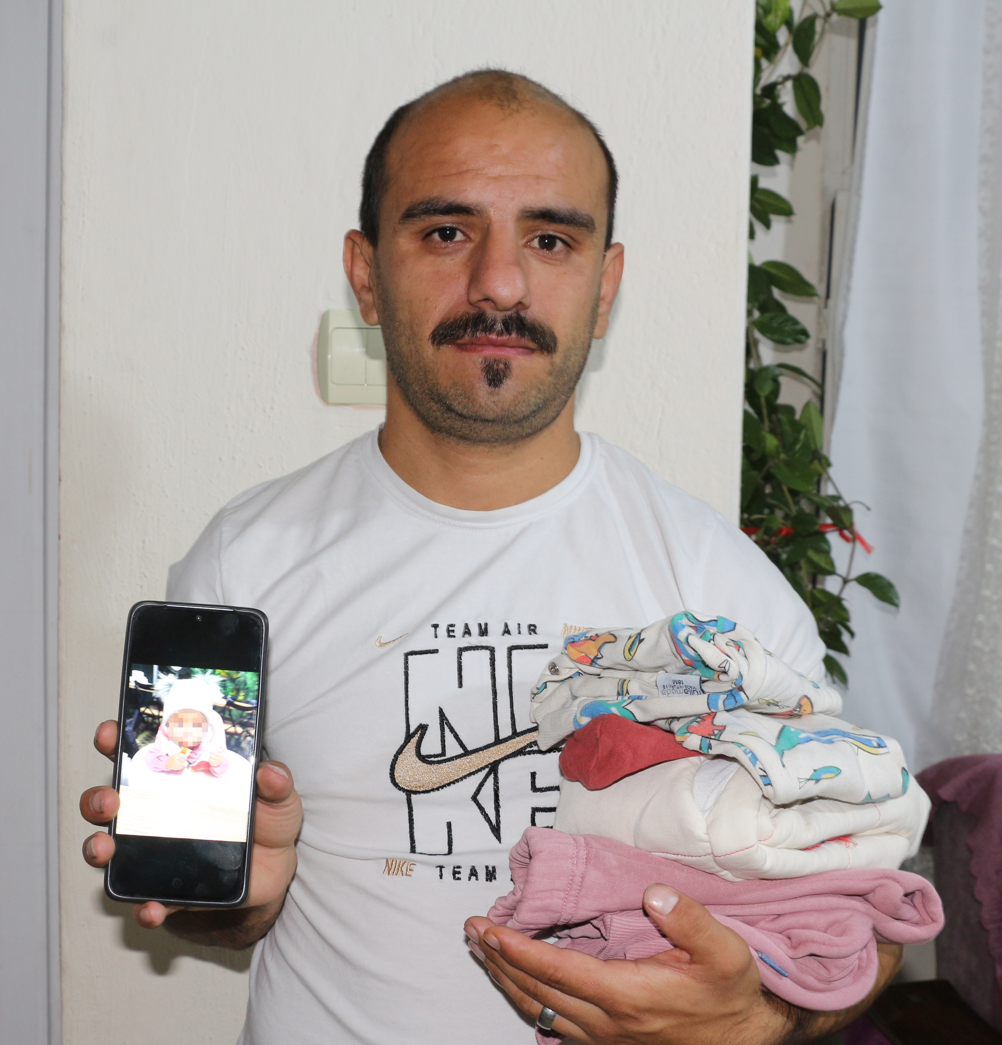 Isparta- 8 aylık oğlunu da alıp kaybolan eski eşine 'dön' çağrısı yaptı - Görsel 4