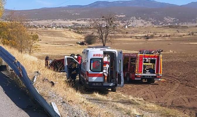 Seydişehir'de Feci Trafik Kazası: 1 Ölü, 2 Yaralı - Görsel 1