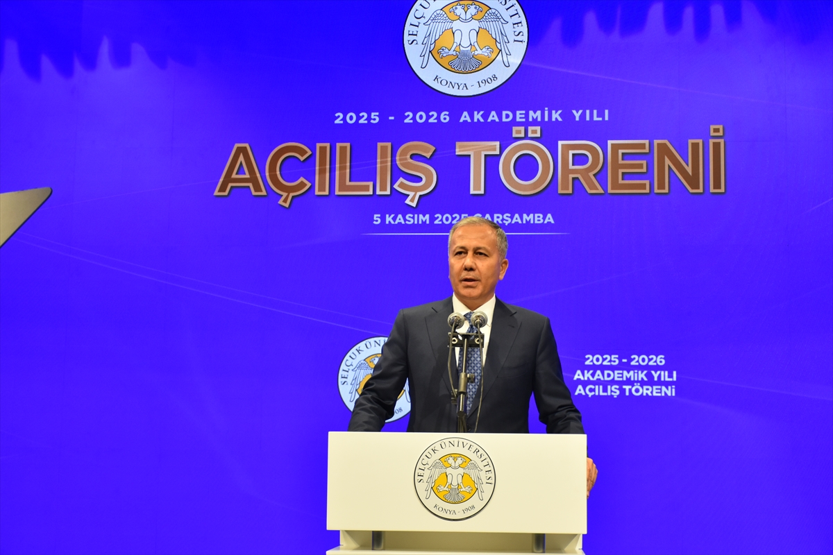 İçişleri Bakanı Yerlikaya Selçuk Üniversitesi Akademik Yılı Açılışı Töreni'nde konuştu: - Görsel 1