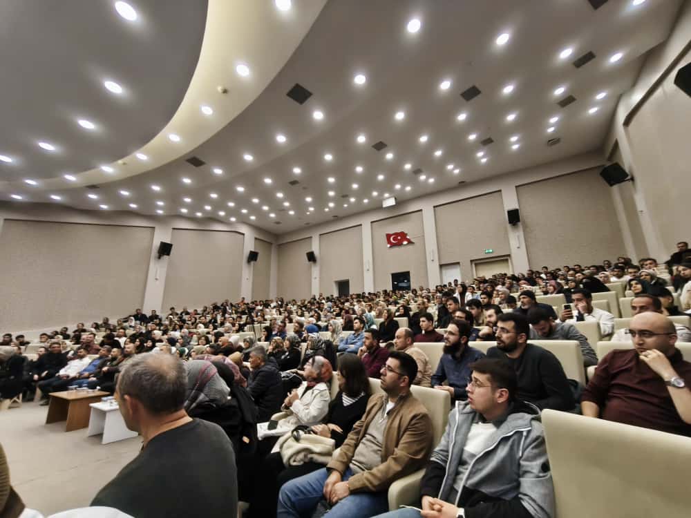 Altay Cem Meriç, Seydişehir'de Biz Kimizi? Sorguladı - Görsel 2