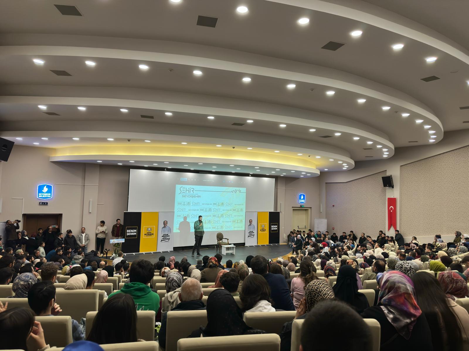 Altay Cem Meriç, Seydişehir'de Biz Kimizi? Sorguladı - Görsel 3