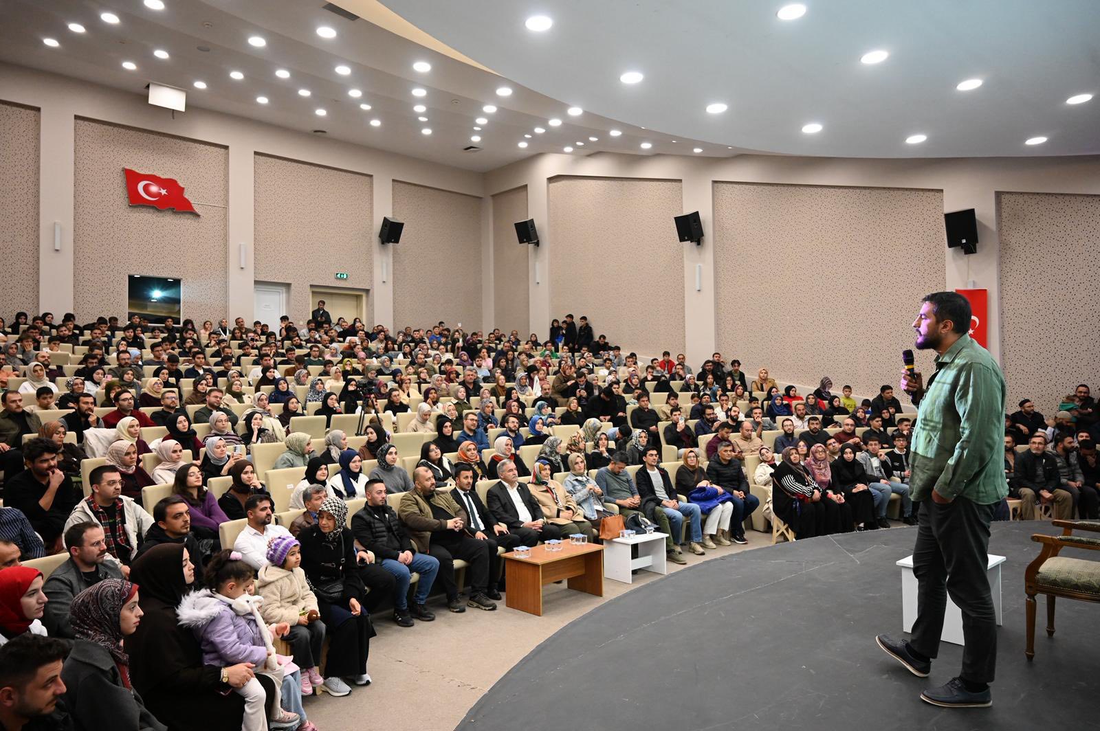 Altay Cem Meriç, Seydişehir'de Biz Kimizi? Sorguladı - Görsel 6
