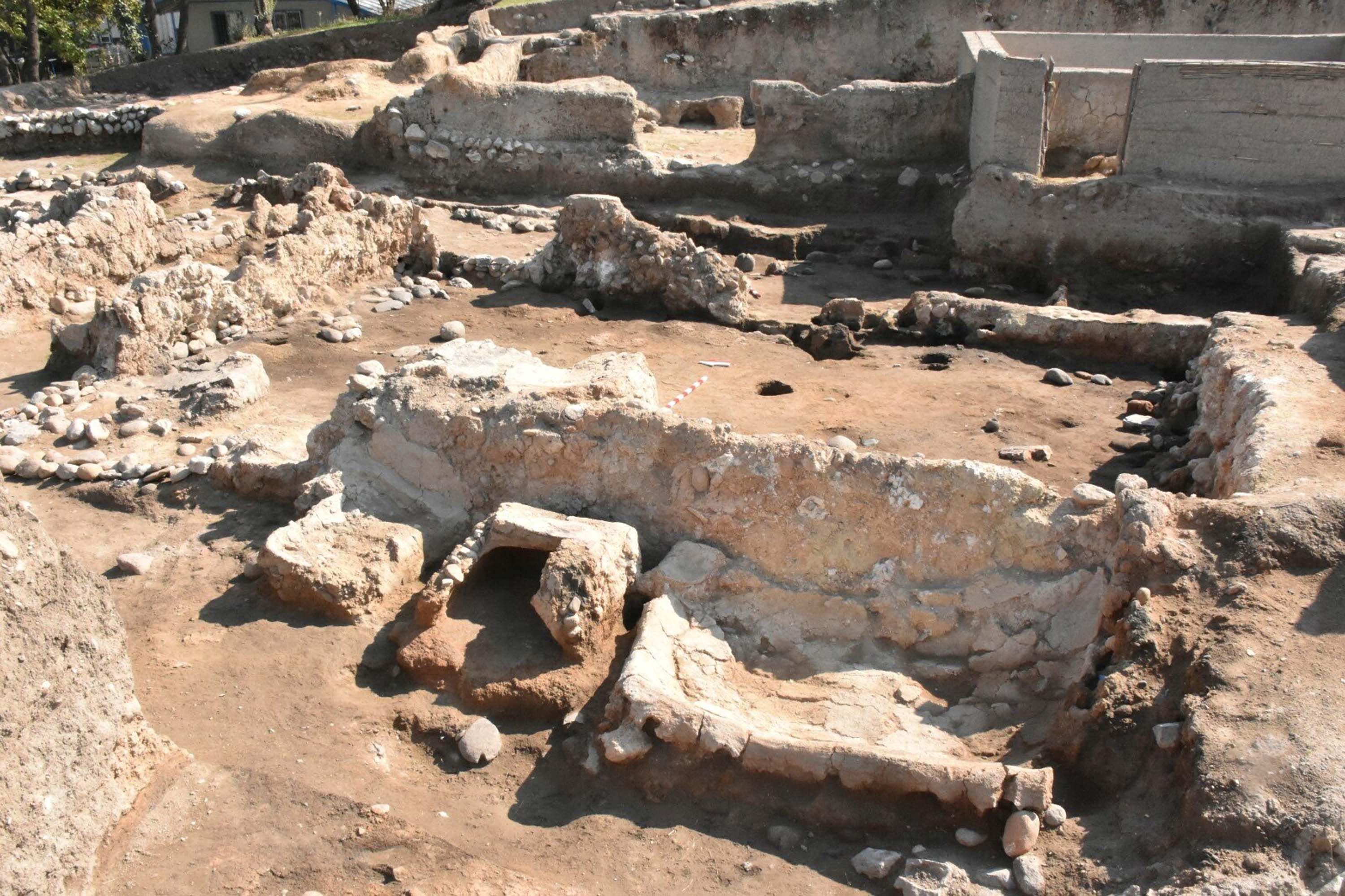 Ulucak'ta, atölyede seramik üretimi 8 bin yıl önce başlamış( - Görsel 9