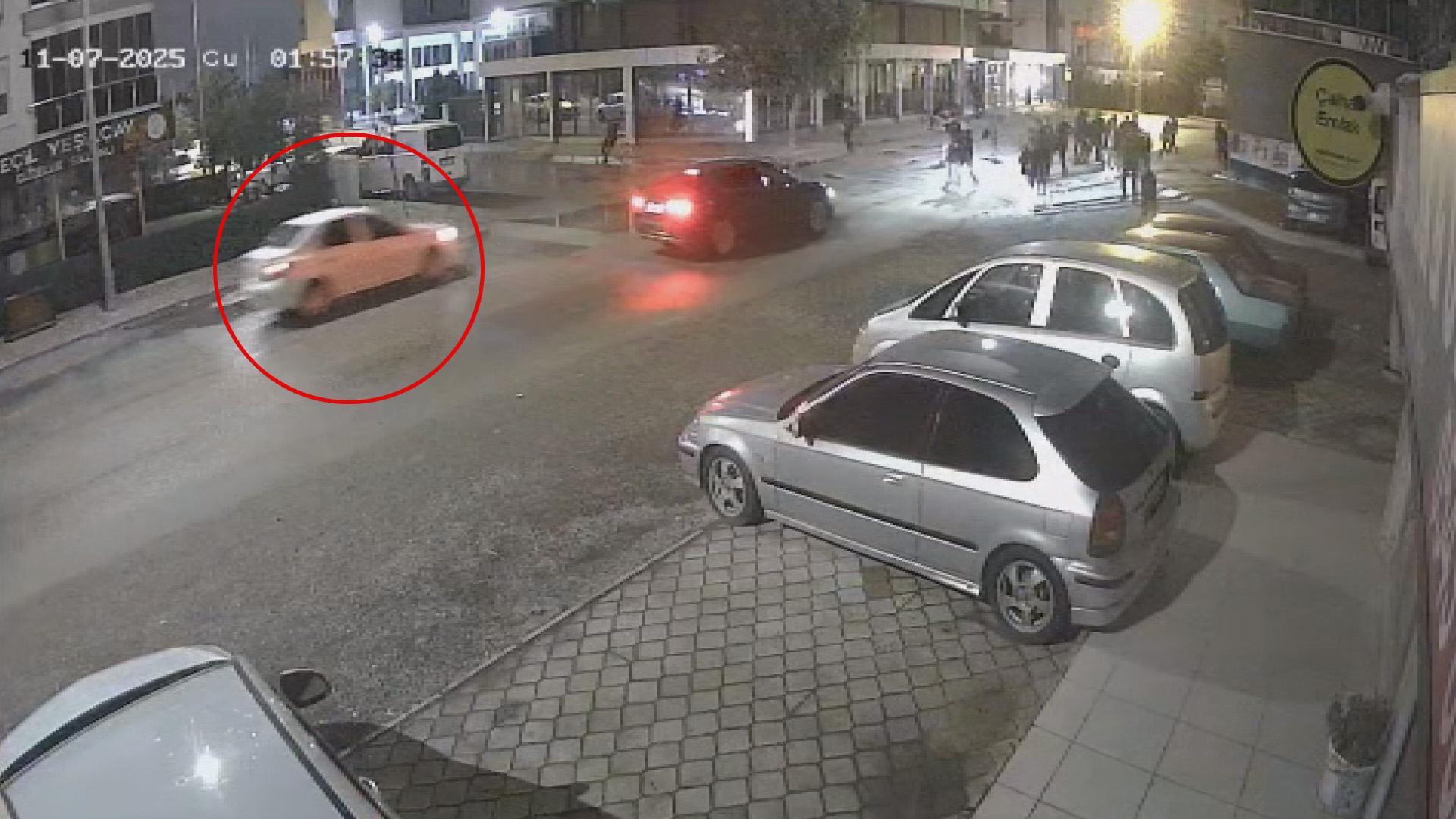 Antalya- 'Dur' ihtarına uymayıp İl Emniyet Müdürü Zaimoğlu'nun üzerine aracını sürdü, ateş açılıp durduruldu - Görsel 6