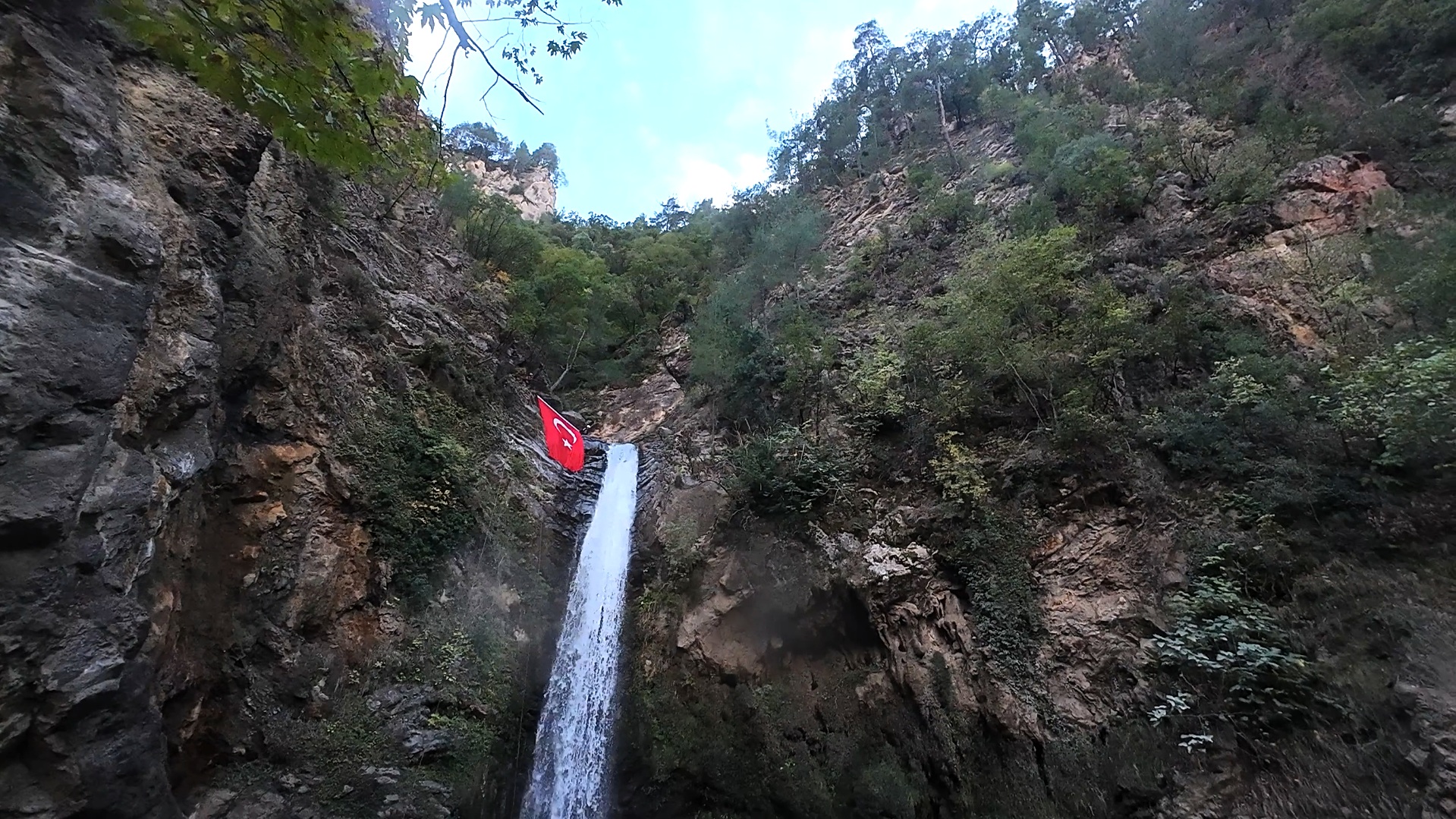 Amanos Dağları eteklerindeki Karaçay Vadisi'nde 7 yeni şelale keşfedildi - Görsel 3