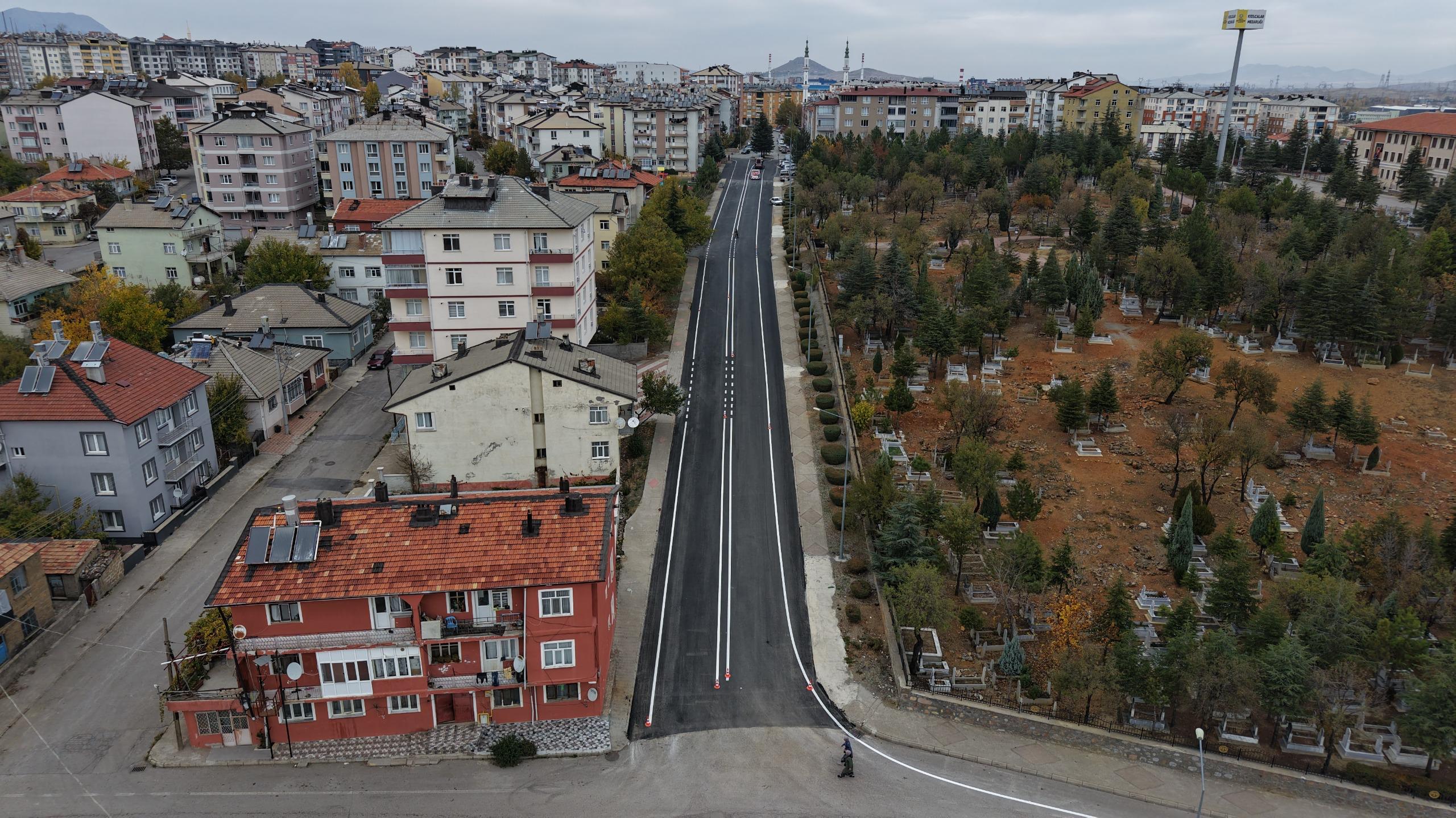 MERKEZ VE KIRSAL MAHALLELERDE ASFALT SEFERBERLİĞİ  - Görsel 11
