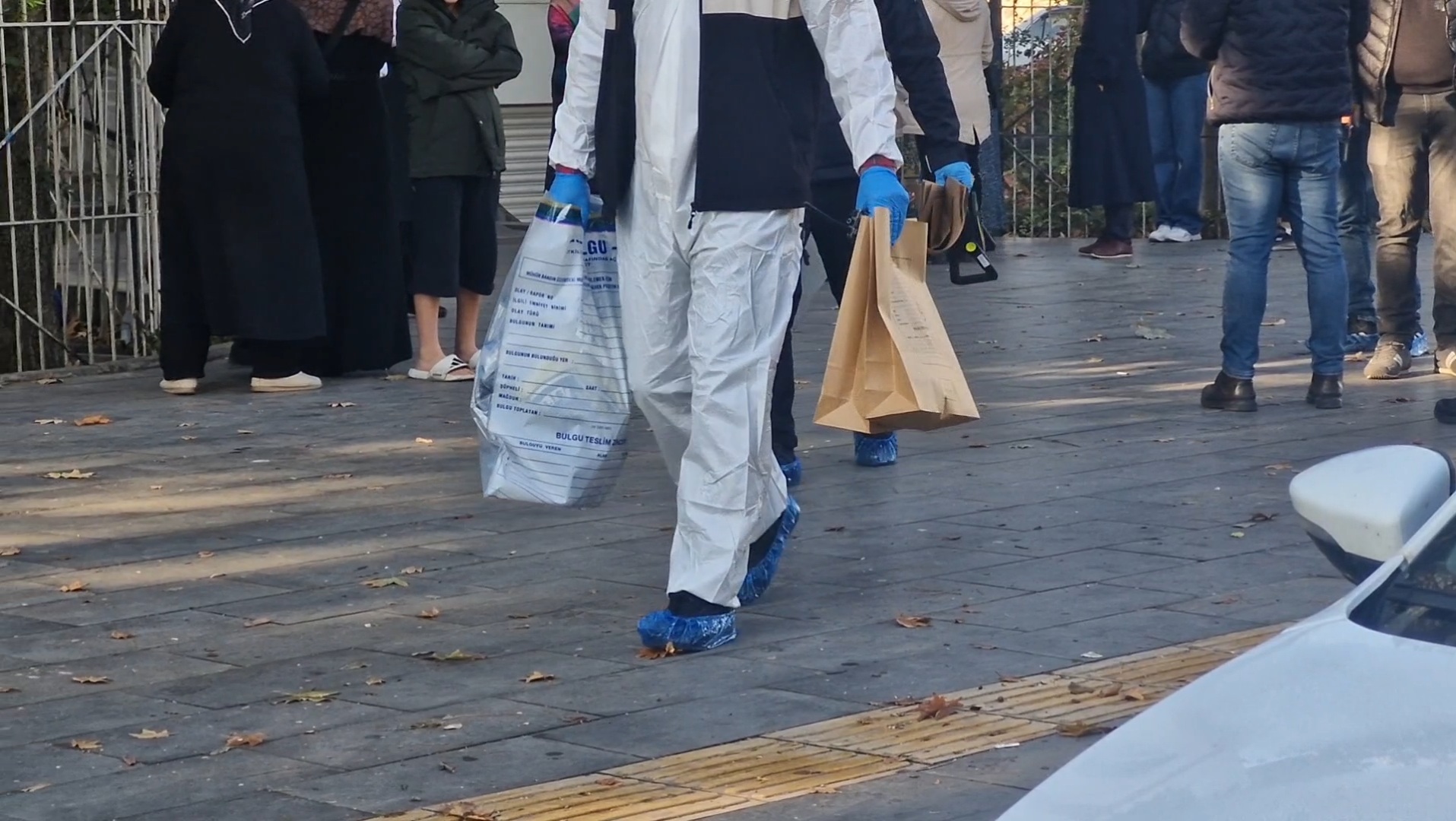 Diyarbakır'a Annesini ve ağabeyini pompalı tüfekle öldürdü - Görsel 2
