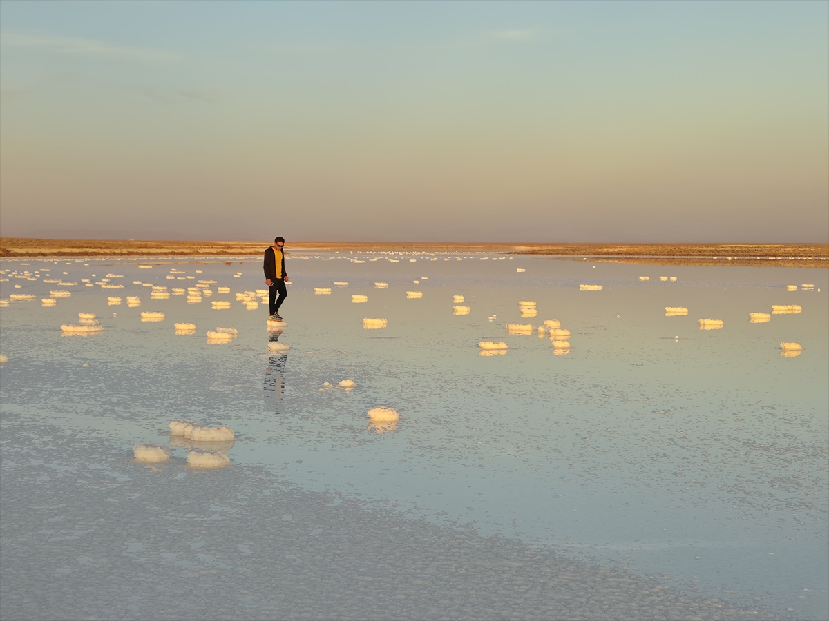 Tuz Gölü'nde oluşan kütleler fotoğraf tutkunlarının ilgisini çekiyor - Görsel 7