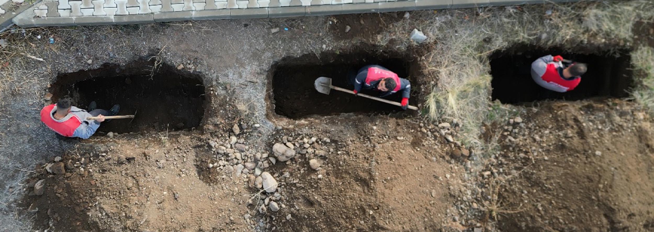 Erzurum'da dondurucu soğuklar öncesi '500 kışlık mezar' kazıldı - Görsel 7