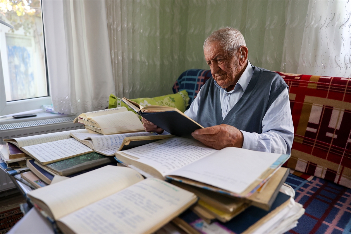 Kendi çabasıyla okuma yazma öğrenen 89 yaşındaki şair şiir tutkusundan vazgeçmiyor - Görsel 3