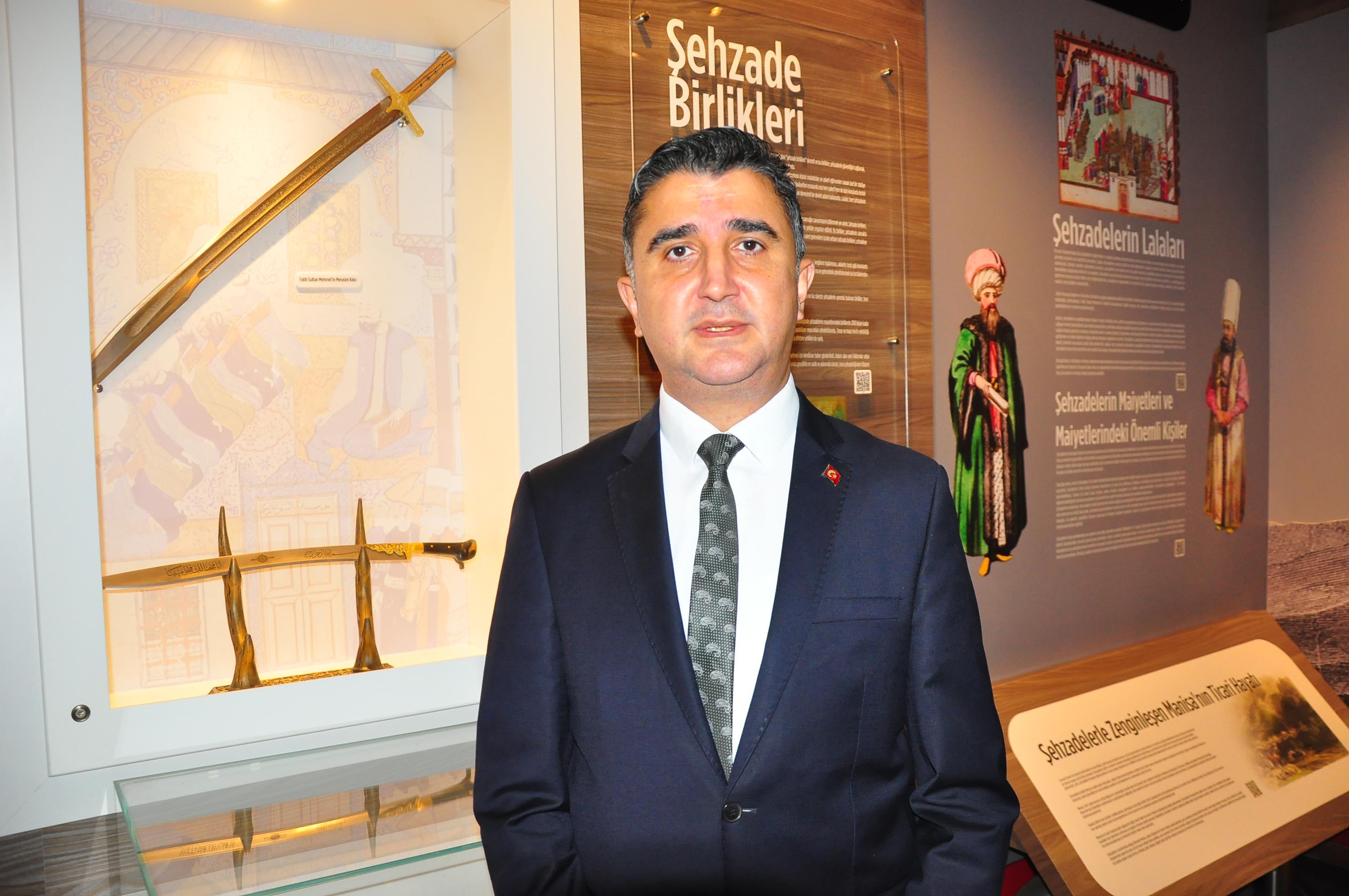 Konya'dan Manisa'ya Tarihi Yolculuk: Kentin Tek Sancağı Eve Getirildi - Görsel 5