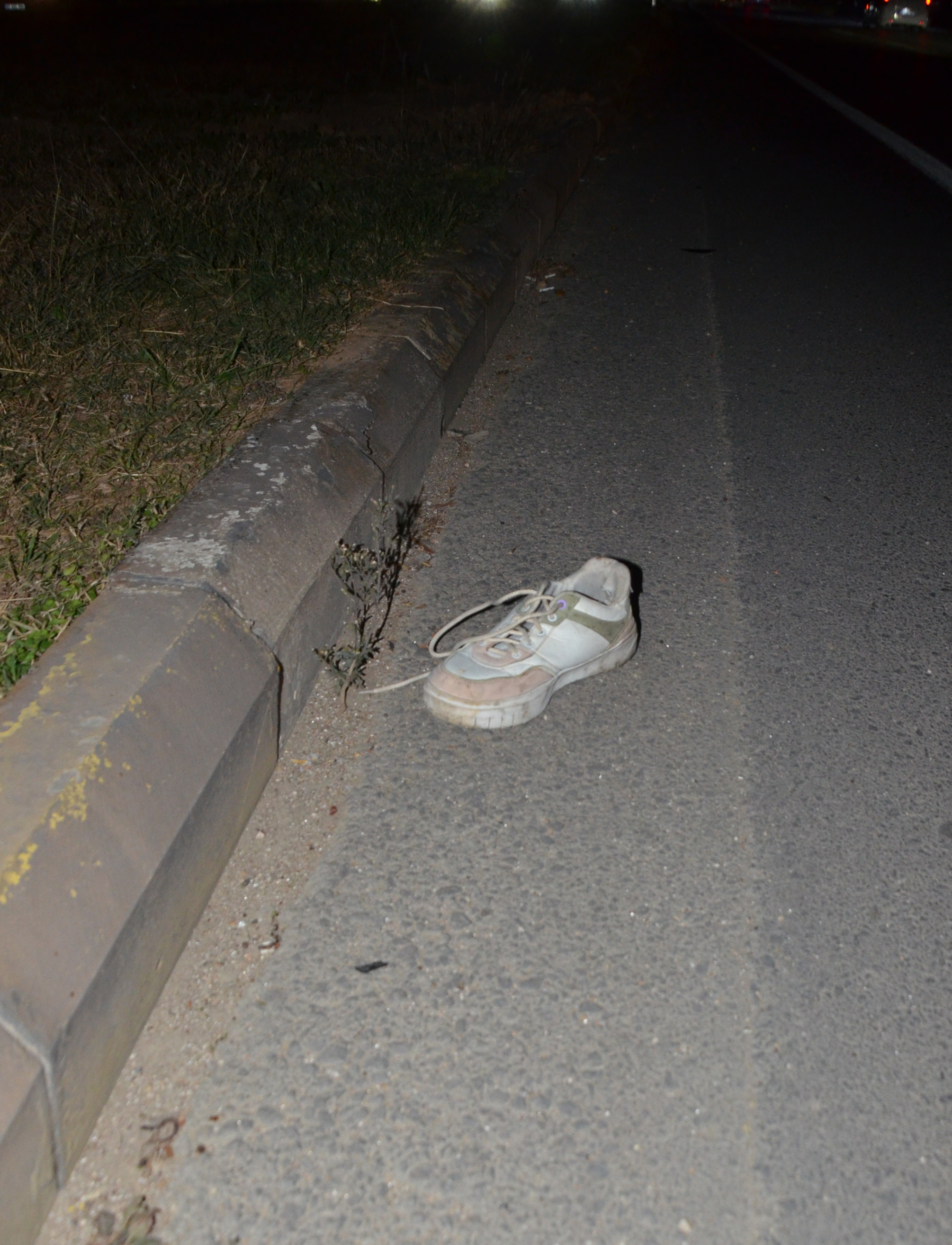 Antalya - Mezuniyet fotoğrafı çekiminden eve dönen iki lise öğrencisine otomobil çarptı; Şükran Ela öldü, arkadaşı yaralandı - Görsel 3