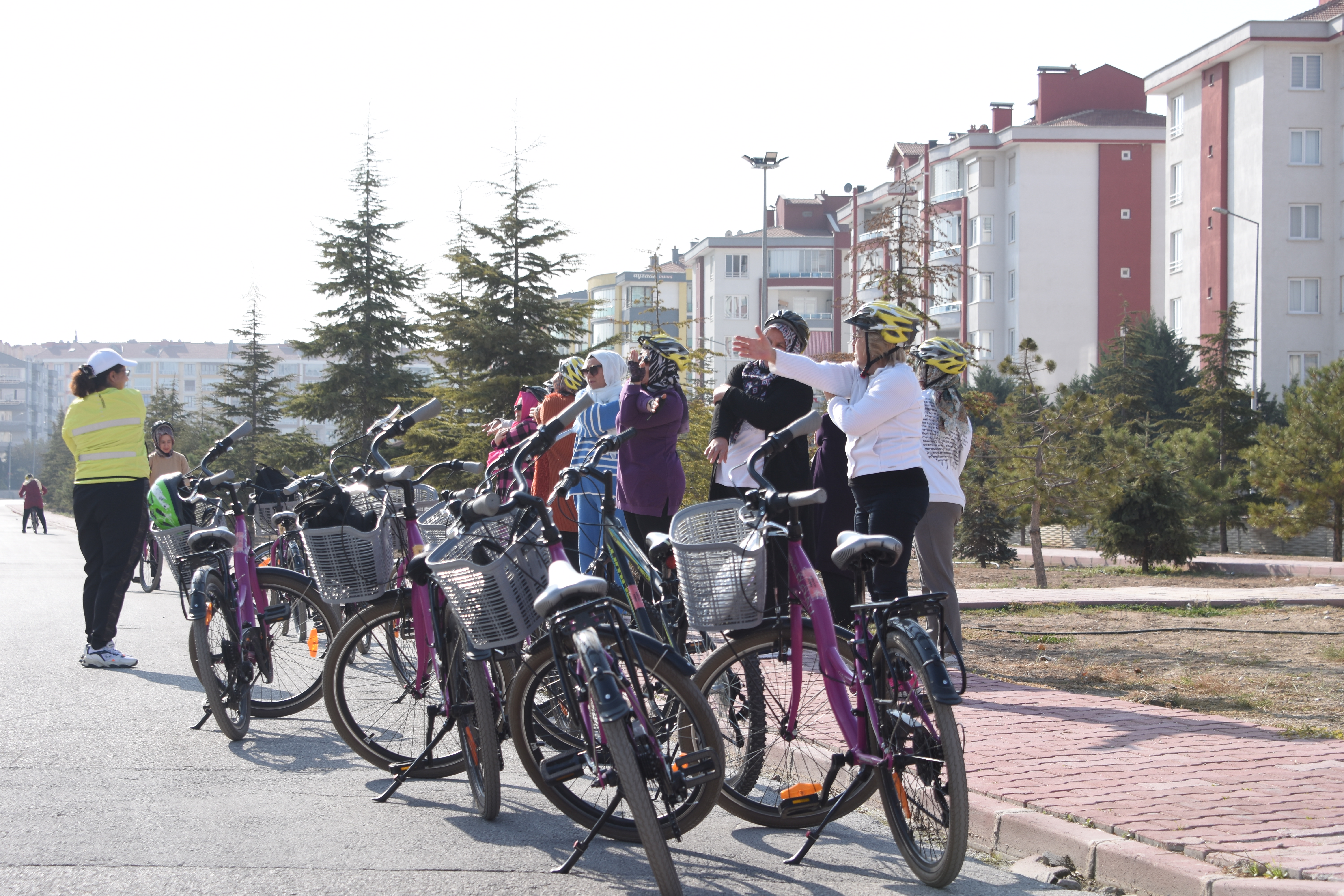 Konyalı kadınlar, bisiklet kullanmayı öğreniyor - Görsel 8