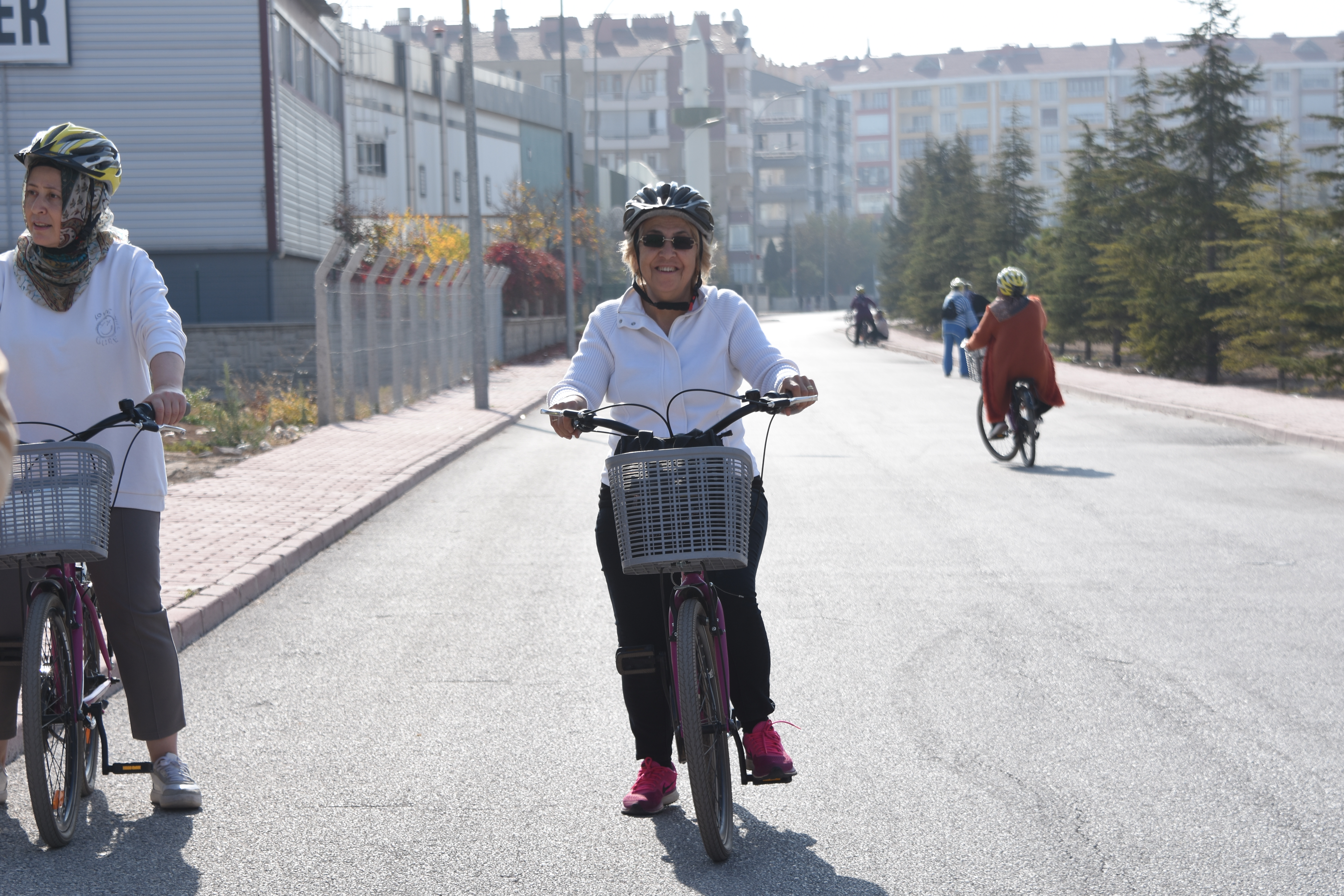 Konyalı kadınlar, bisiklet kullanmayı öğreniyor - Görsel 10