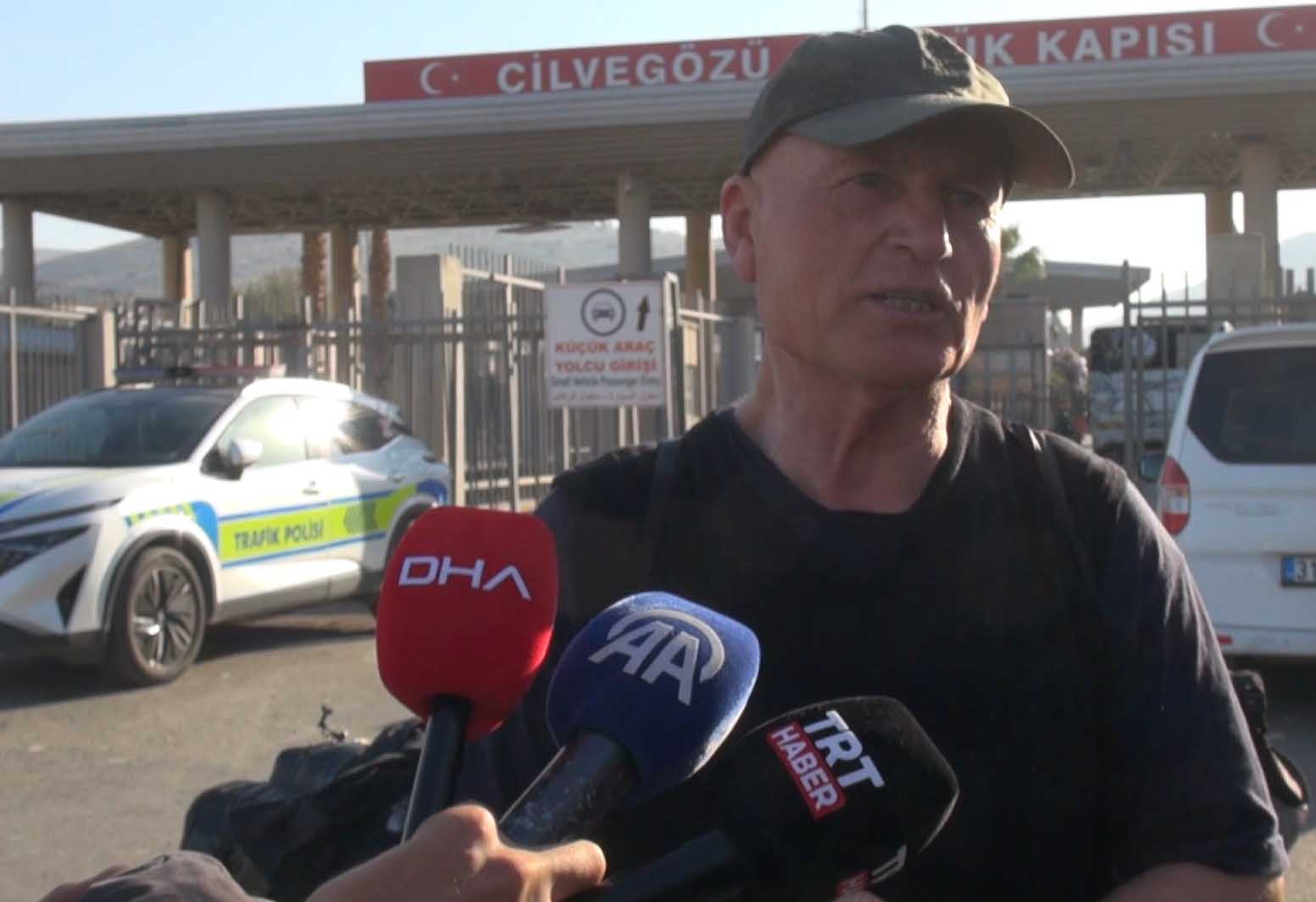 Hatay - Bisikleti ile umre yolculuğuna çıkan emekli işçi, Cilvegözü'nden Suriye'ye geçti - Görsel 7