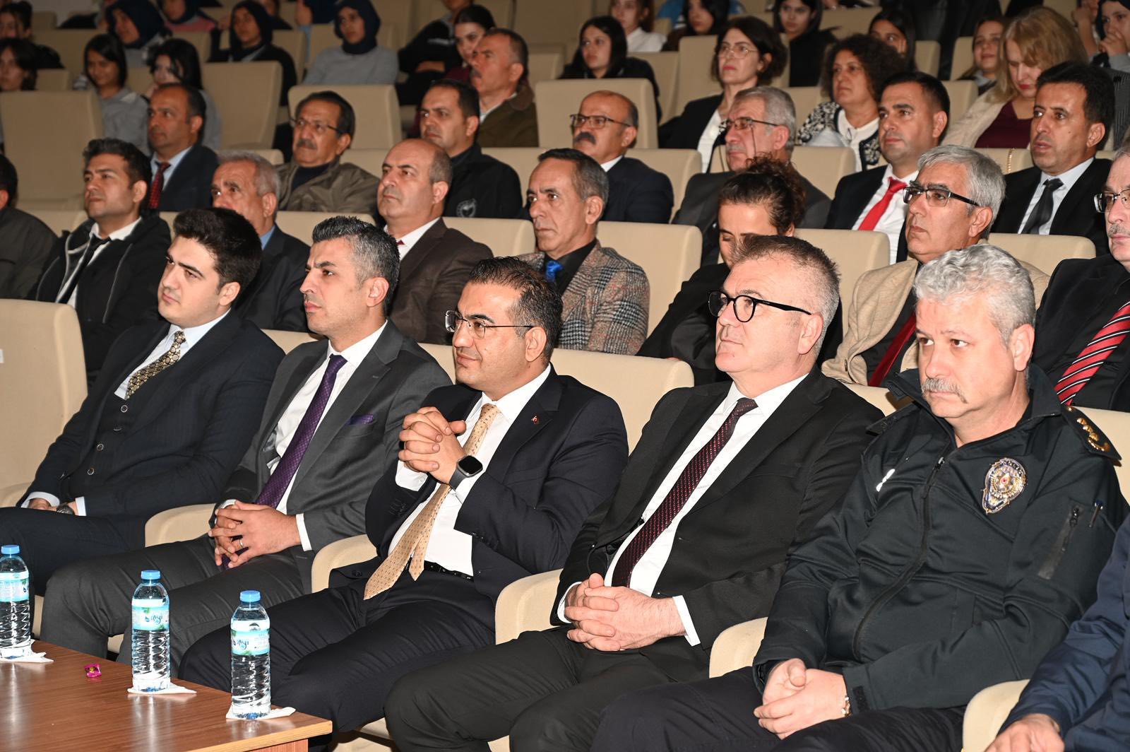 Seydişehir'de Öğretmenler Günü Coşku ve Vefa Duygularıyla Kutlandı - Görsel 4