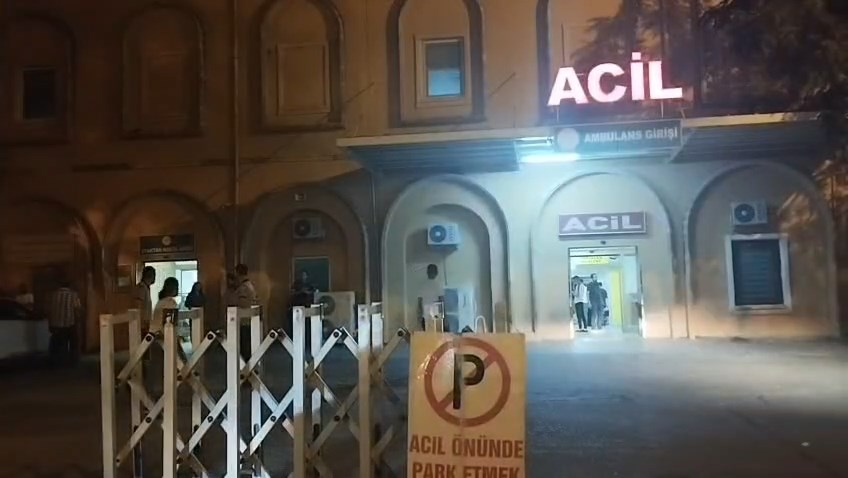 Mardin'de anne, baba ve 5 yaşındaki kızları, başlarından vurulmuş halde ölü bulundu - Görsel 1