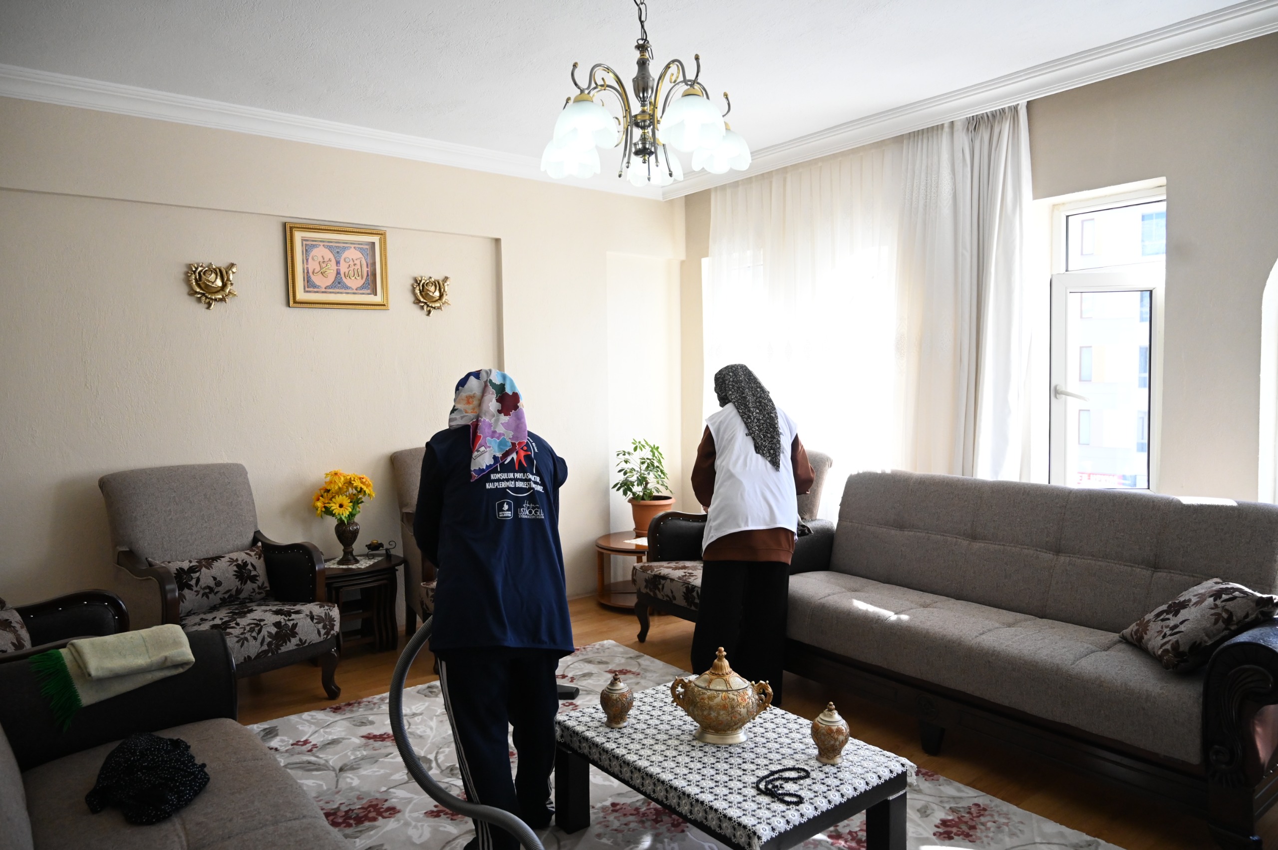 SEYDİŞEHİR BELEDİYESİ EVDE TEMİZLİK PROJESİNE ARALIKSIZ DEVAM EDİYOR - Görsel 2